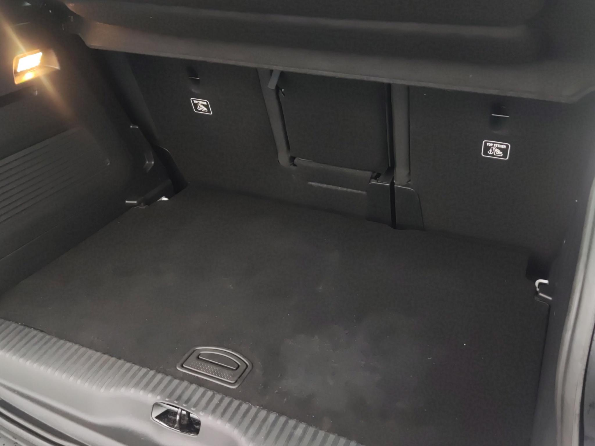 listing desktop thumbnail image 14