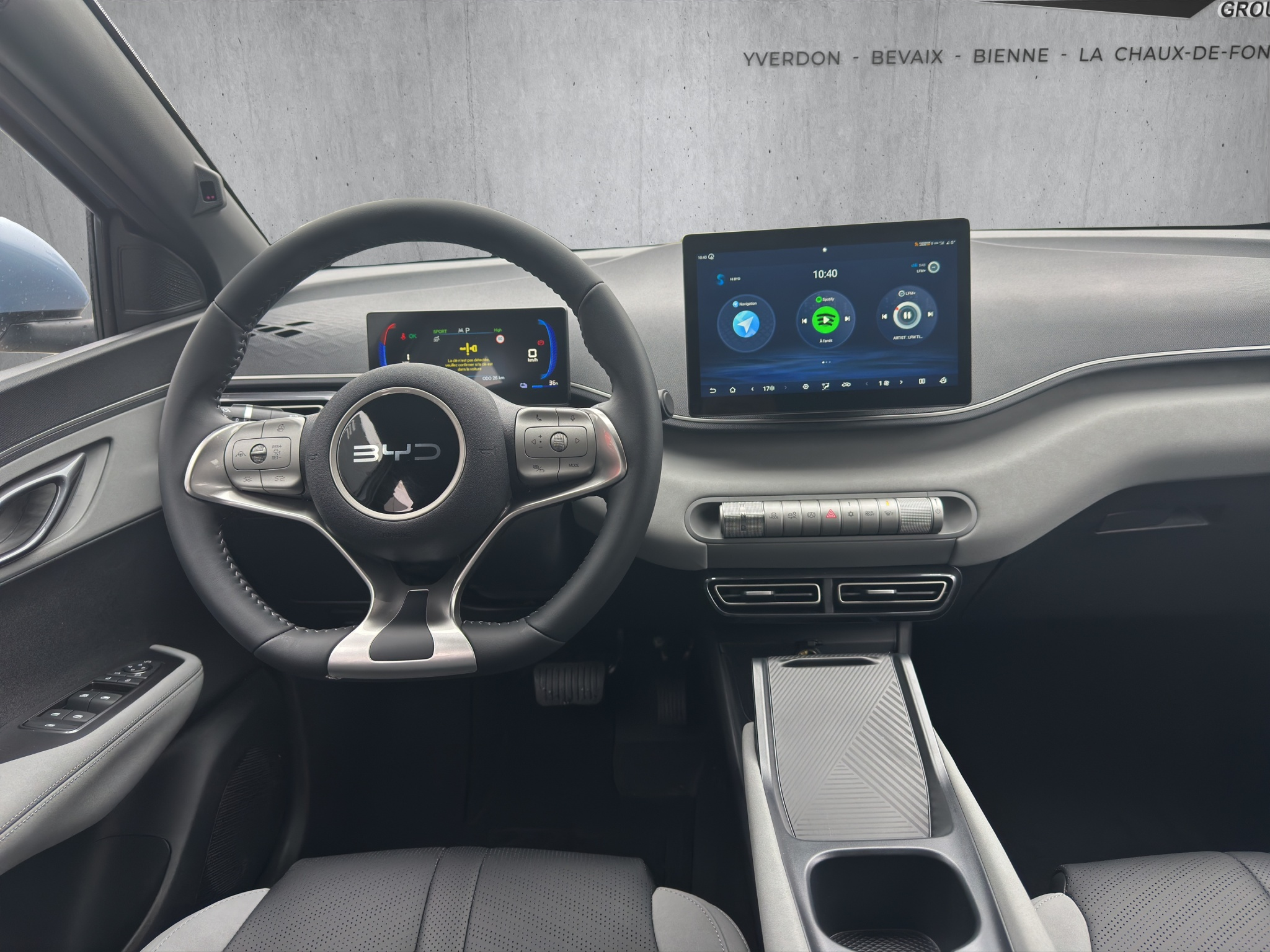 listing desktop thumbnail image 9