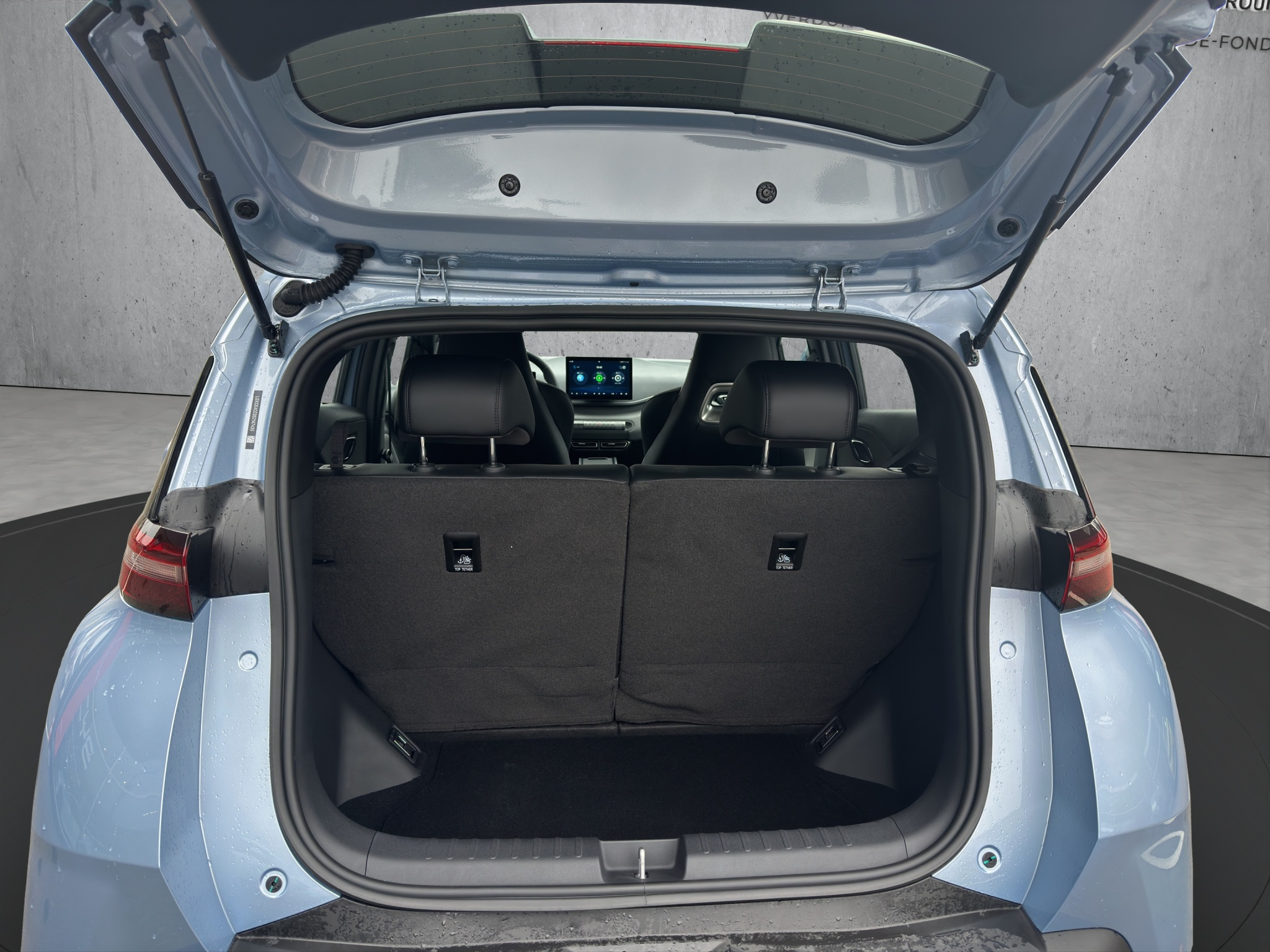 listing desktop thumbnail image 14