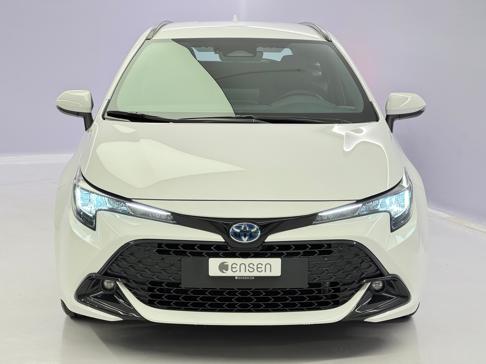 listing desktop thumbnail image 1