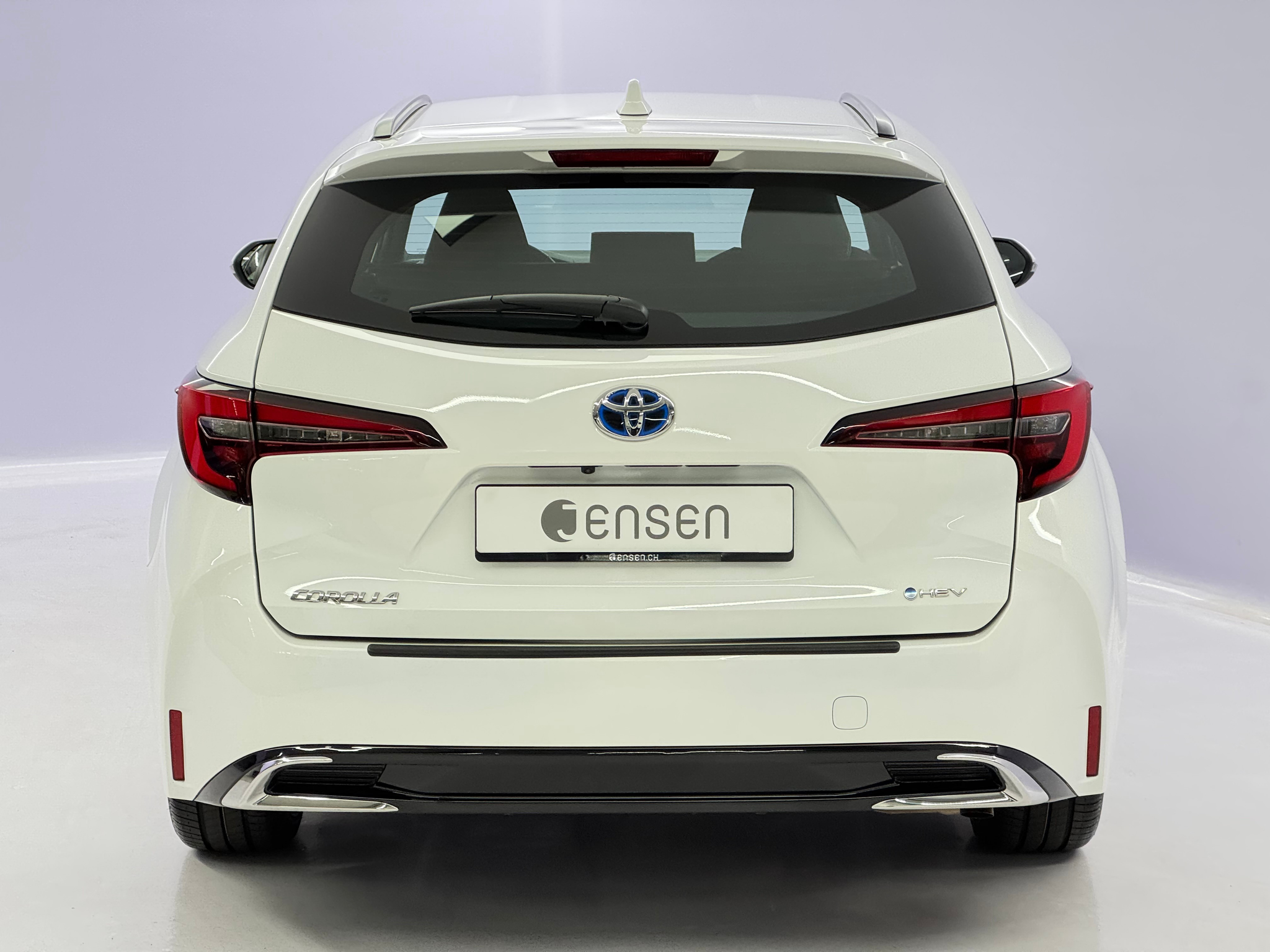 listing desktop thumbnail image 3