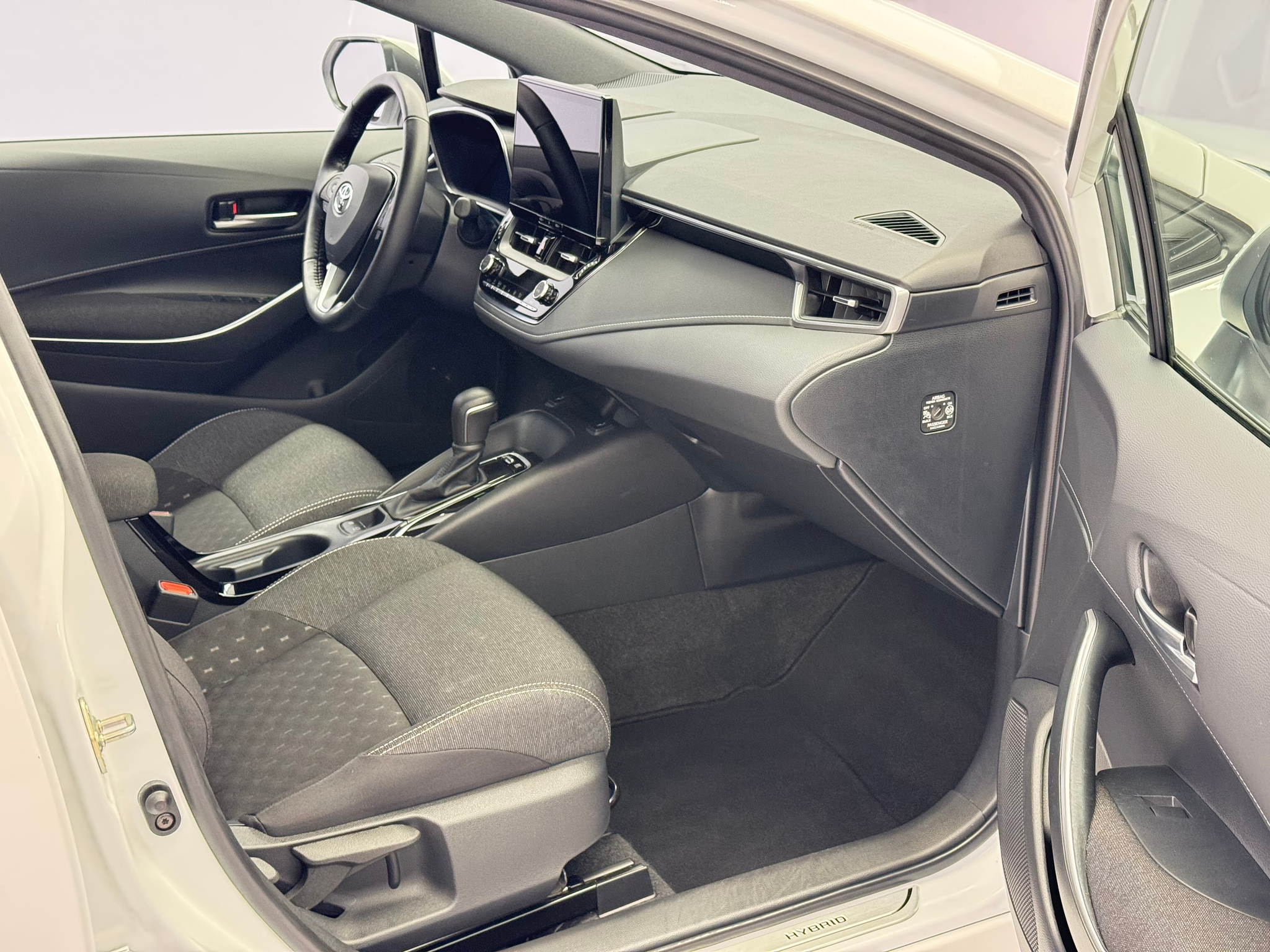 listing desktop thumbnail image 7