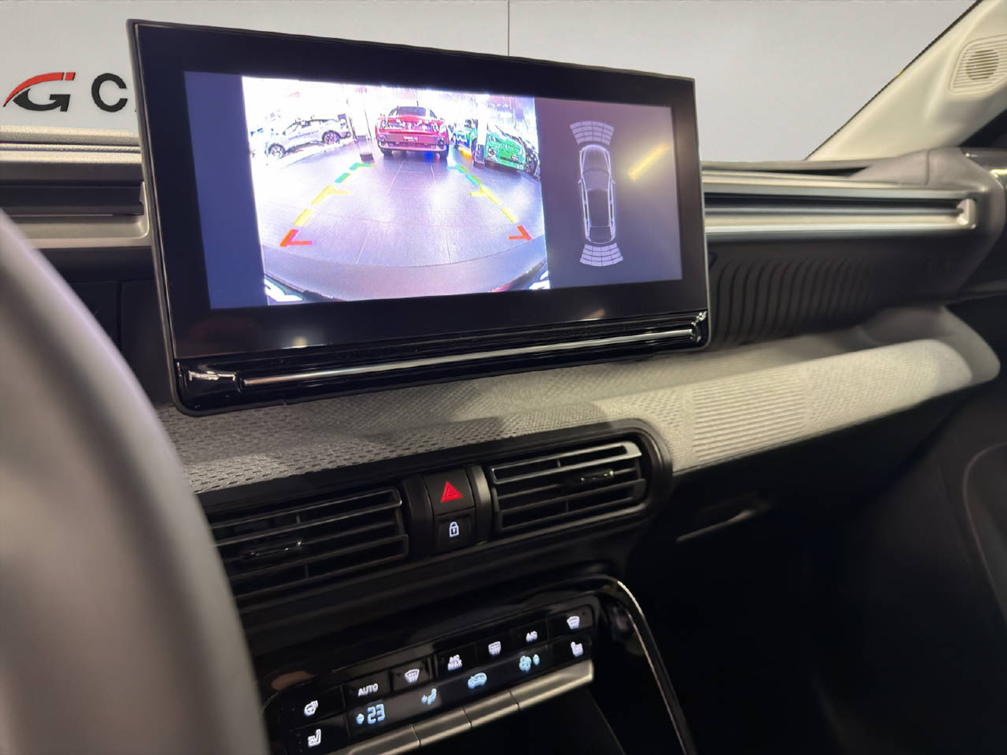 listing desktop thumbnail image 6