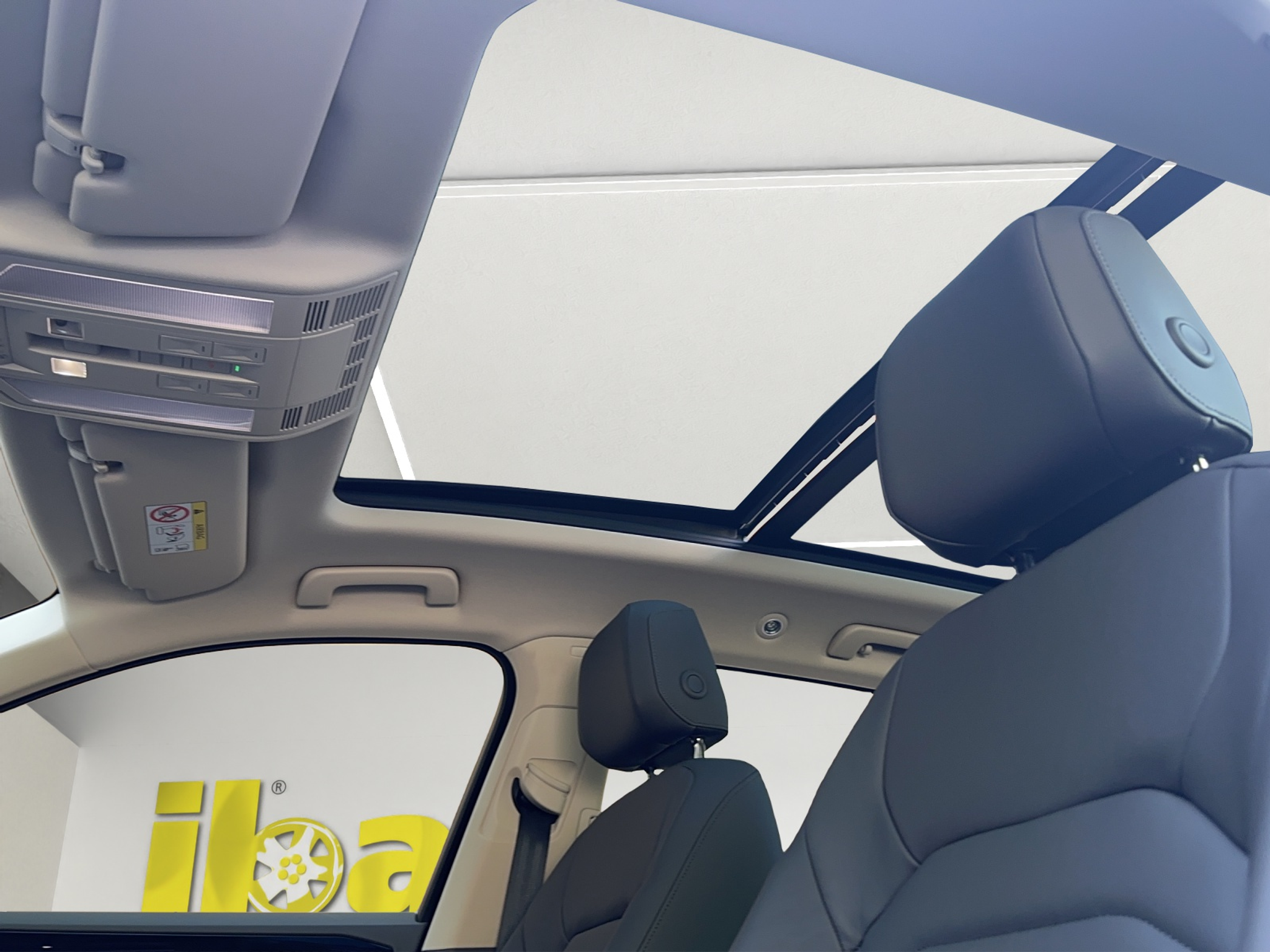 listing desktop thumbnail image 14