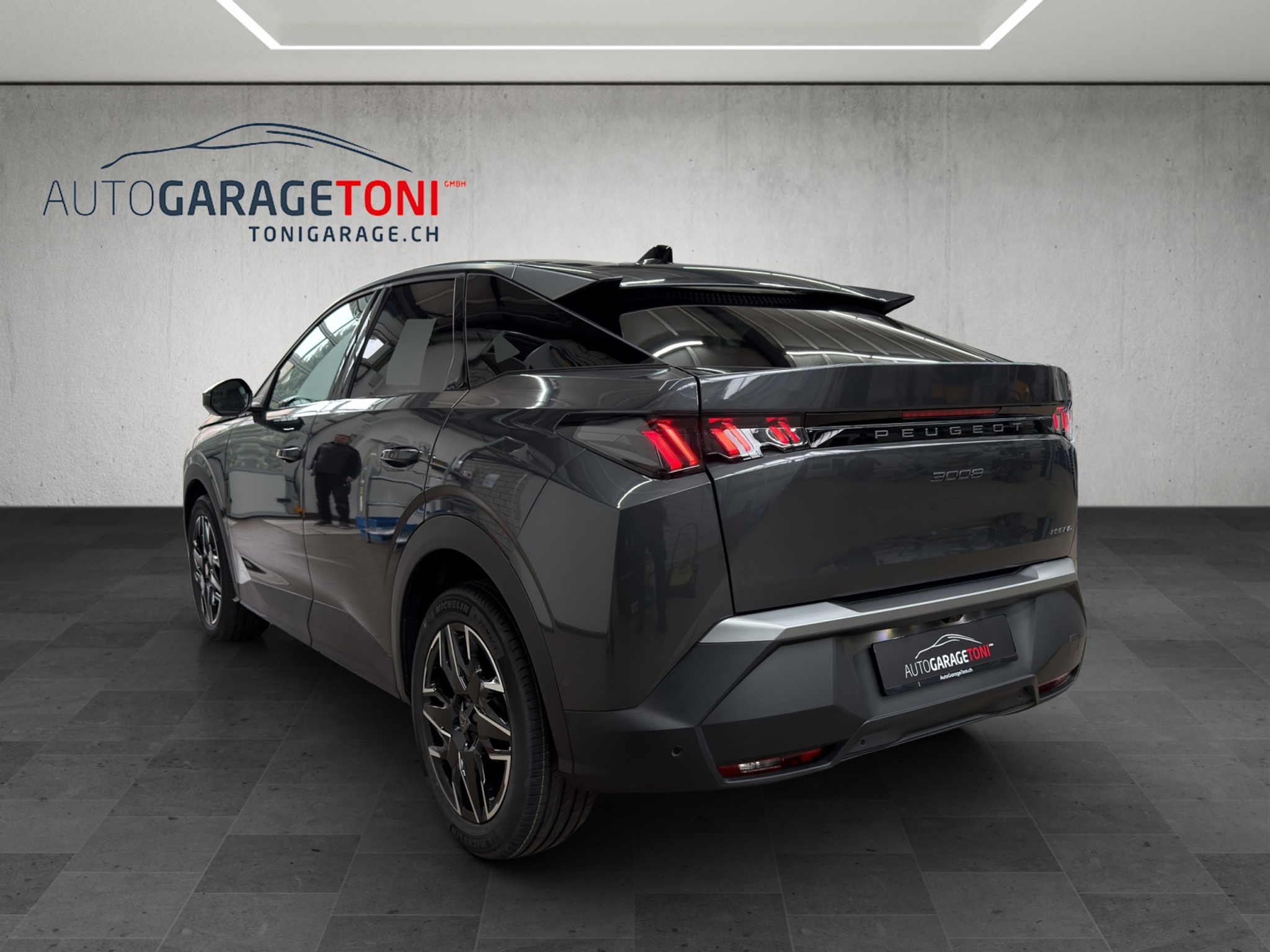 listing desktop thumbnail image 7