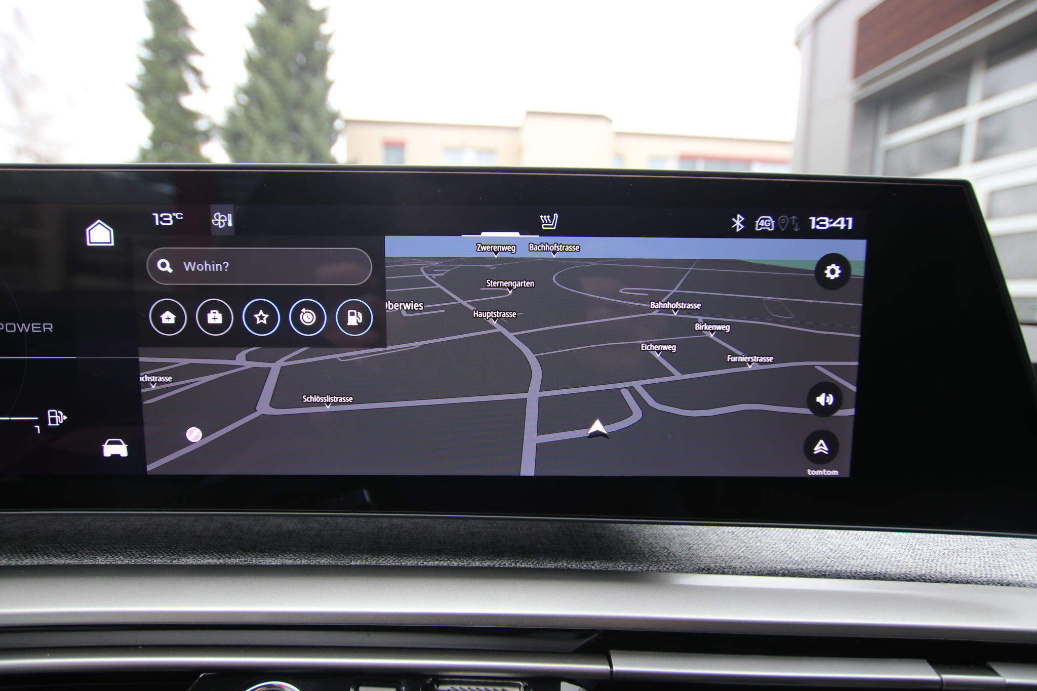 listing desktop thumbnail image 18