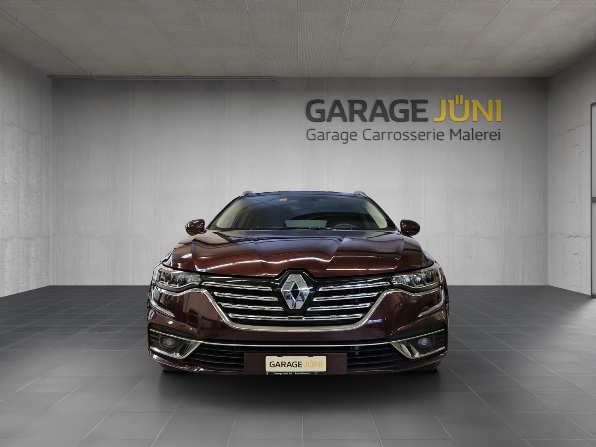 listing desktop thumbnail image 4