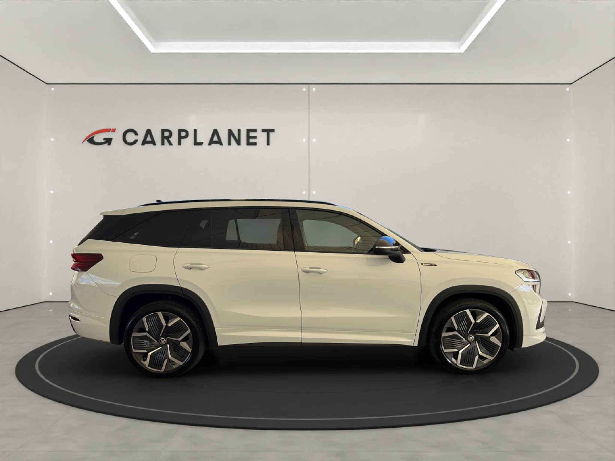 listing desktop thumbnail image 6