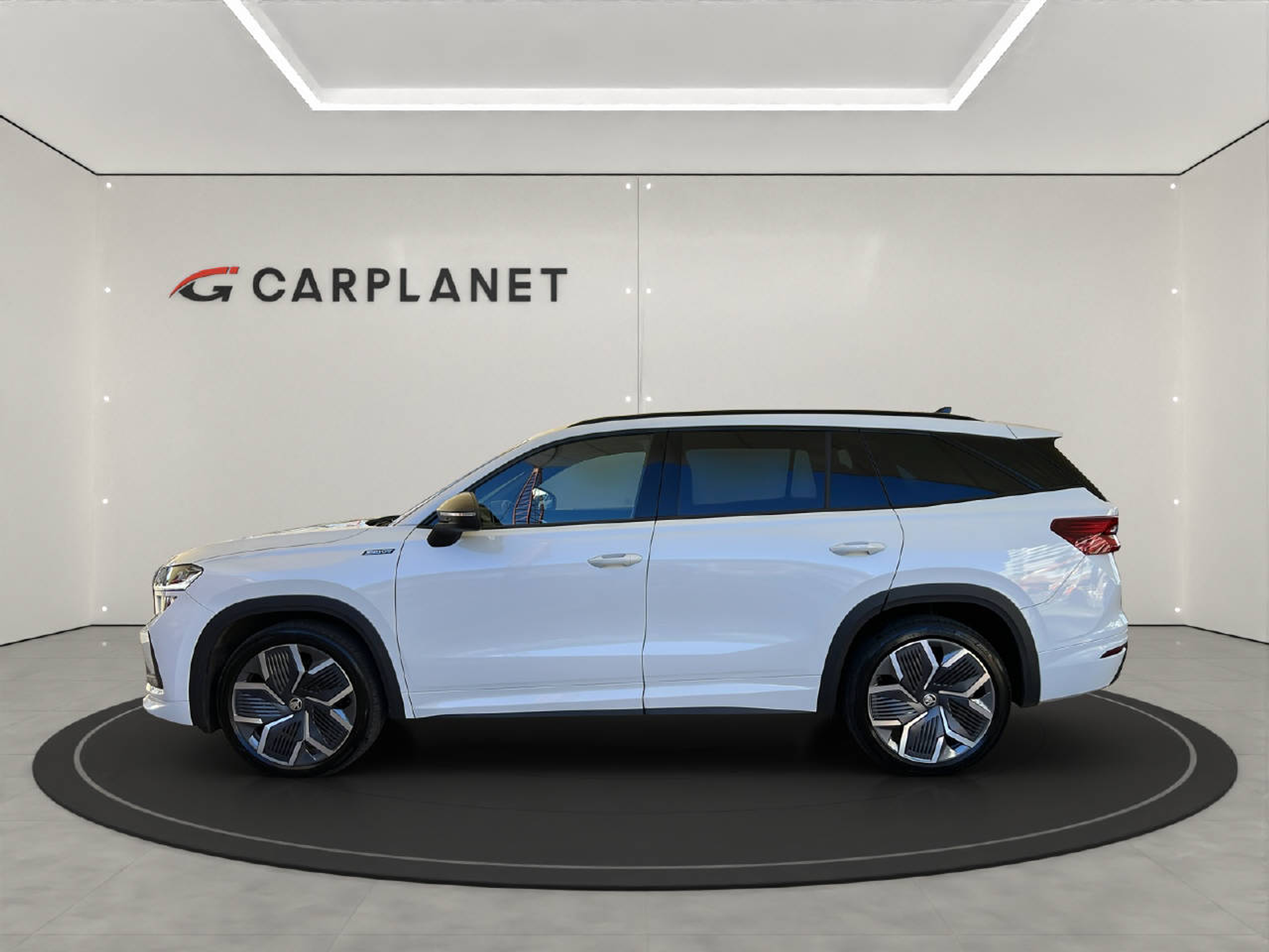 listing desktop thumbnail image 2