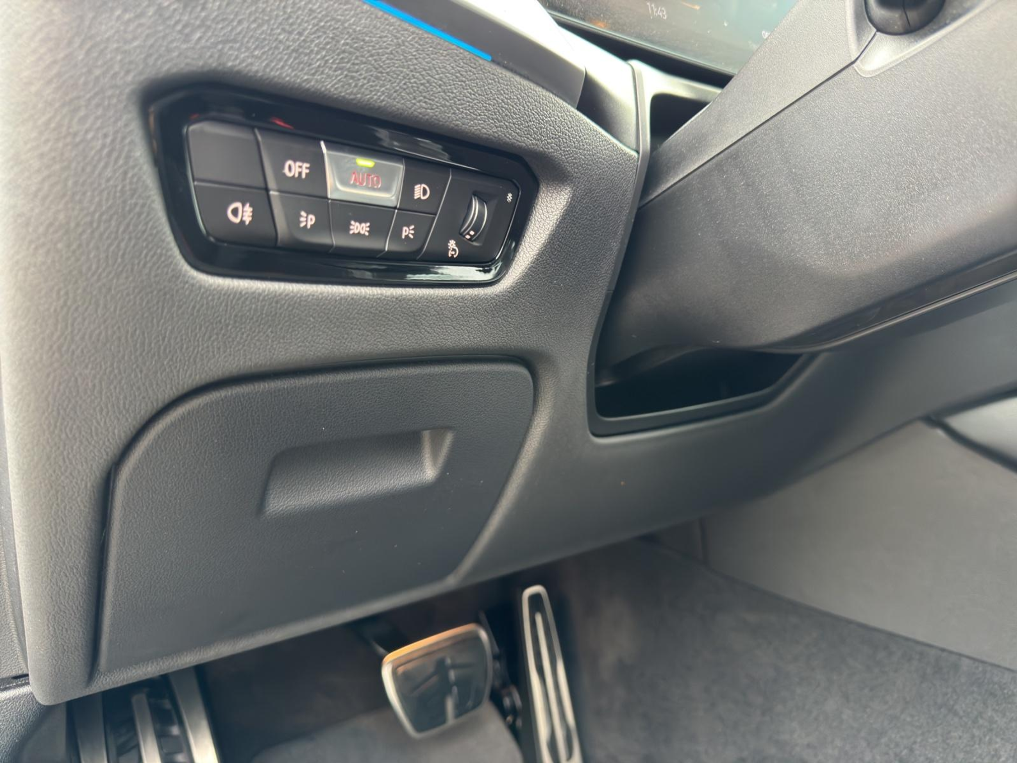 listing desktop thumbnail image 18