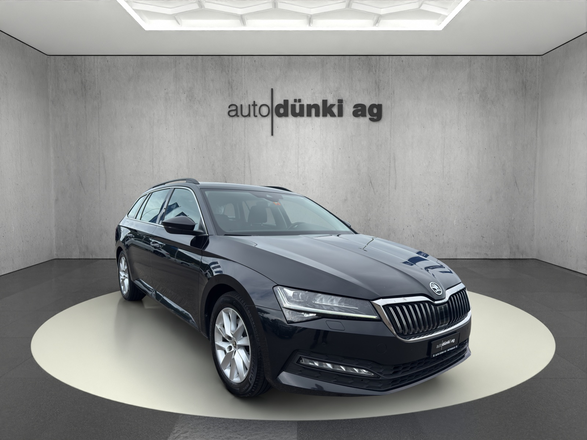 listing desktop thumbnail image 5