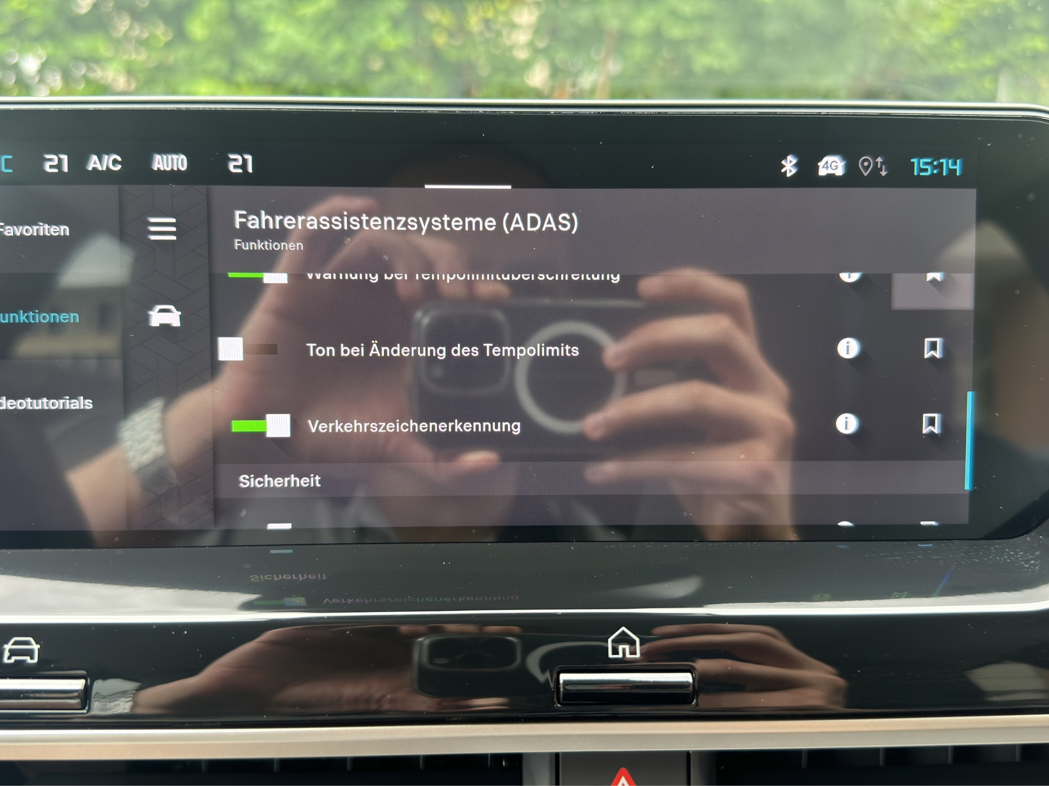 listing desktop thumbnail image 21
