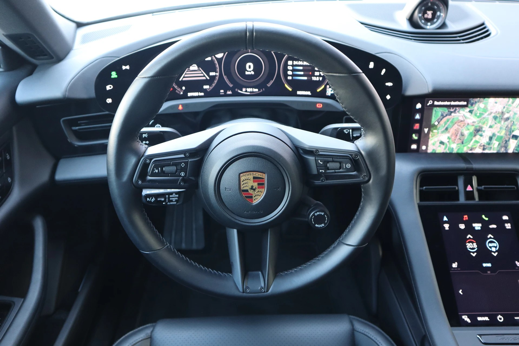 listing desktop thumbnail image 16