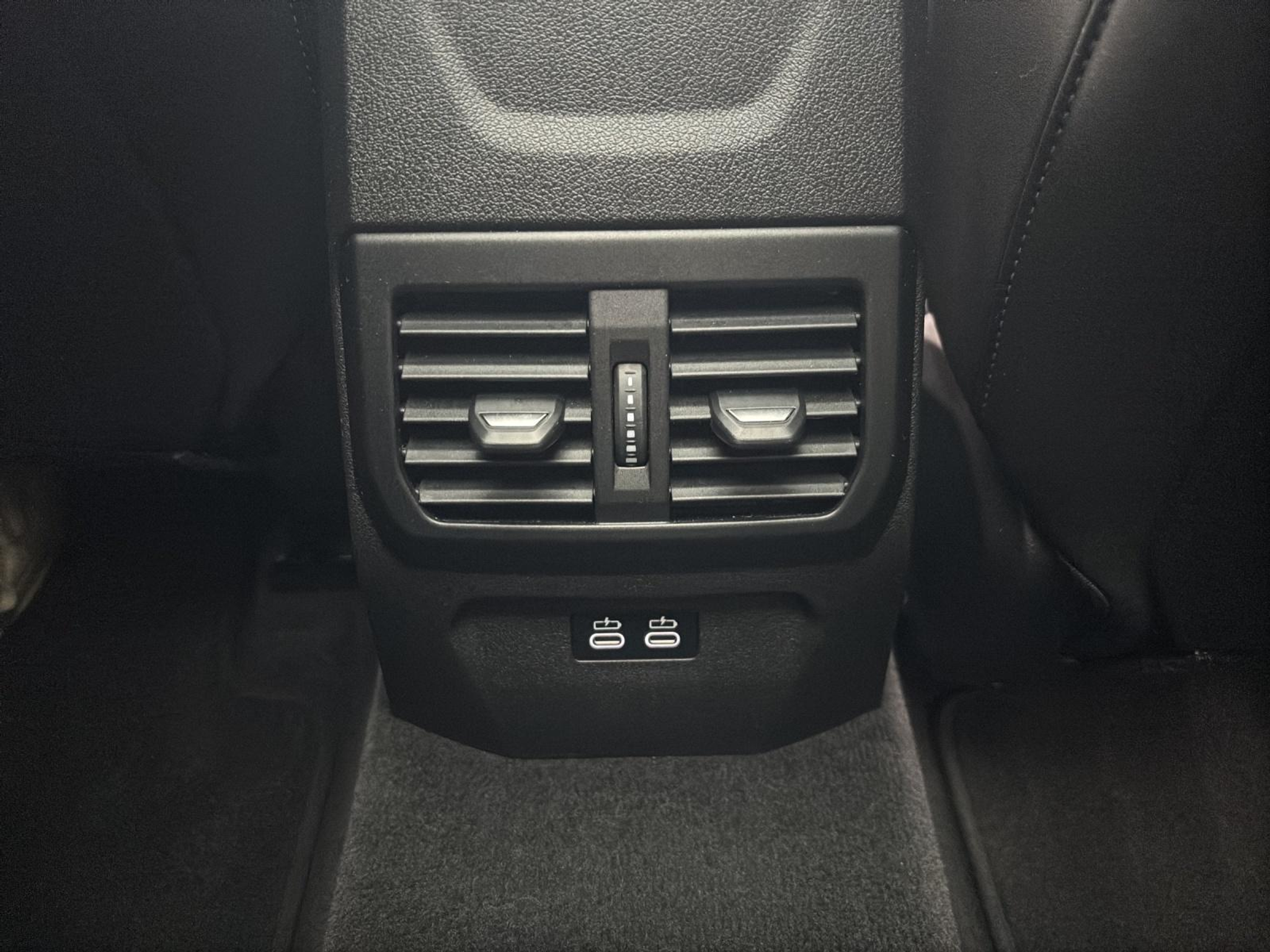 listing desktop thumbnail image 21