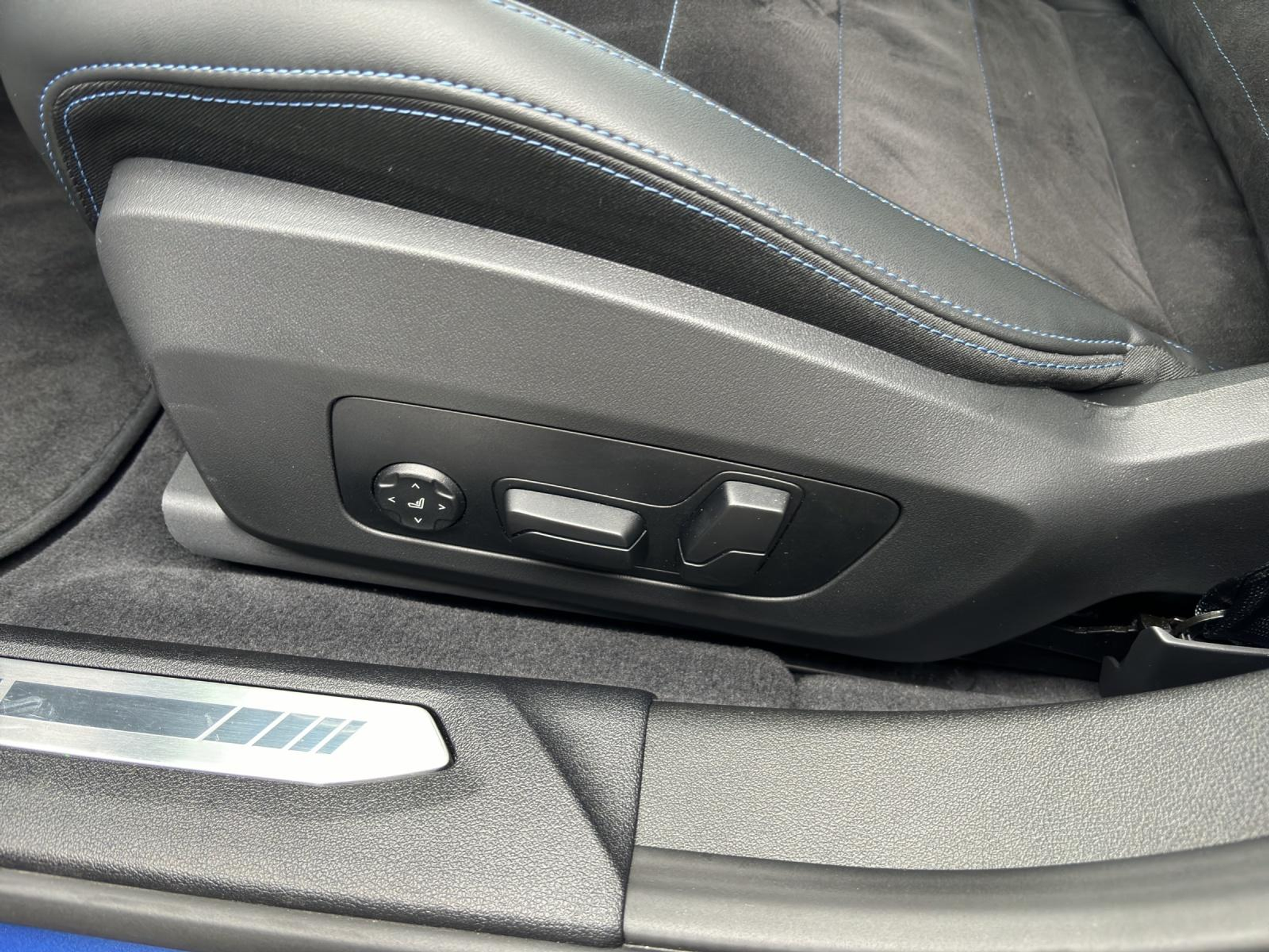 listing desktop thumbnail image 19