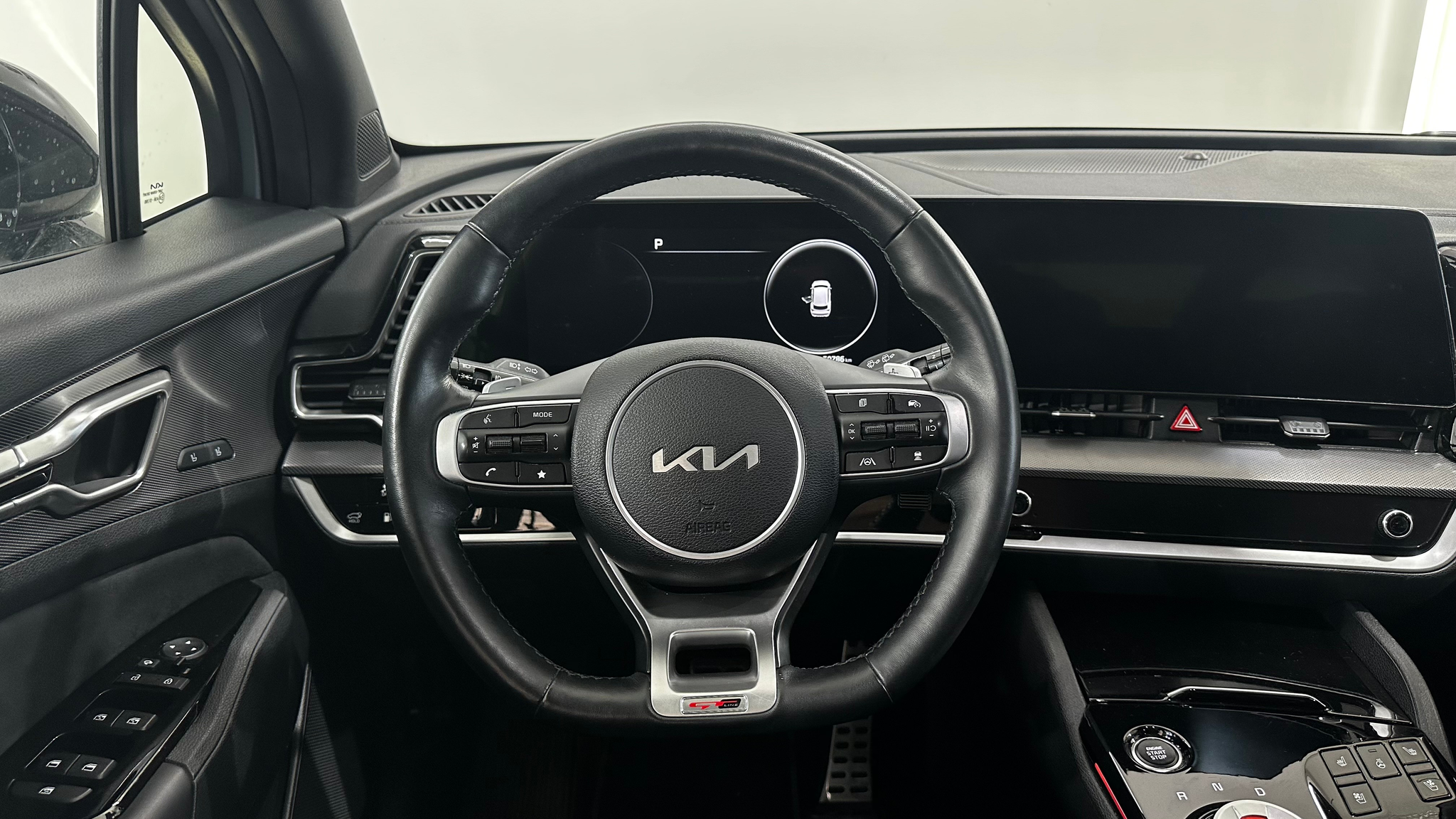 listing desktop thumbnail image 12