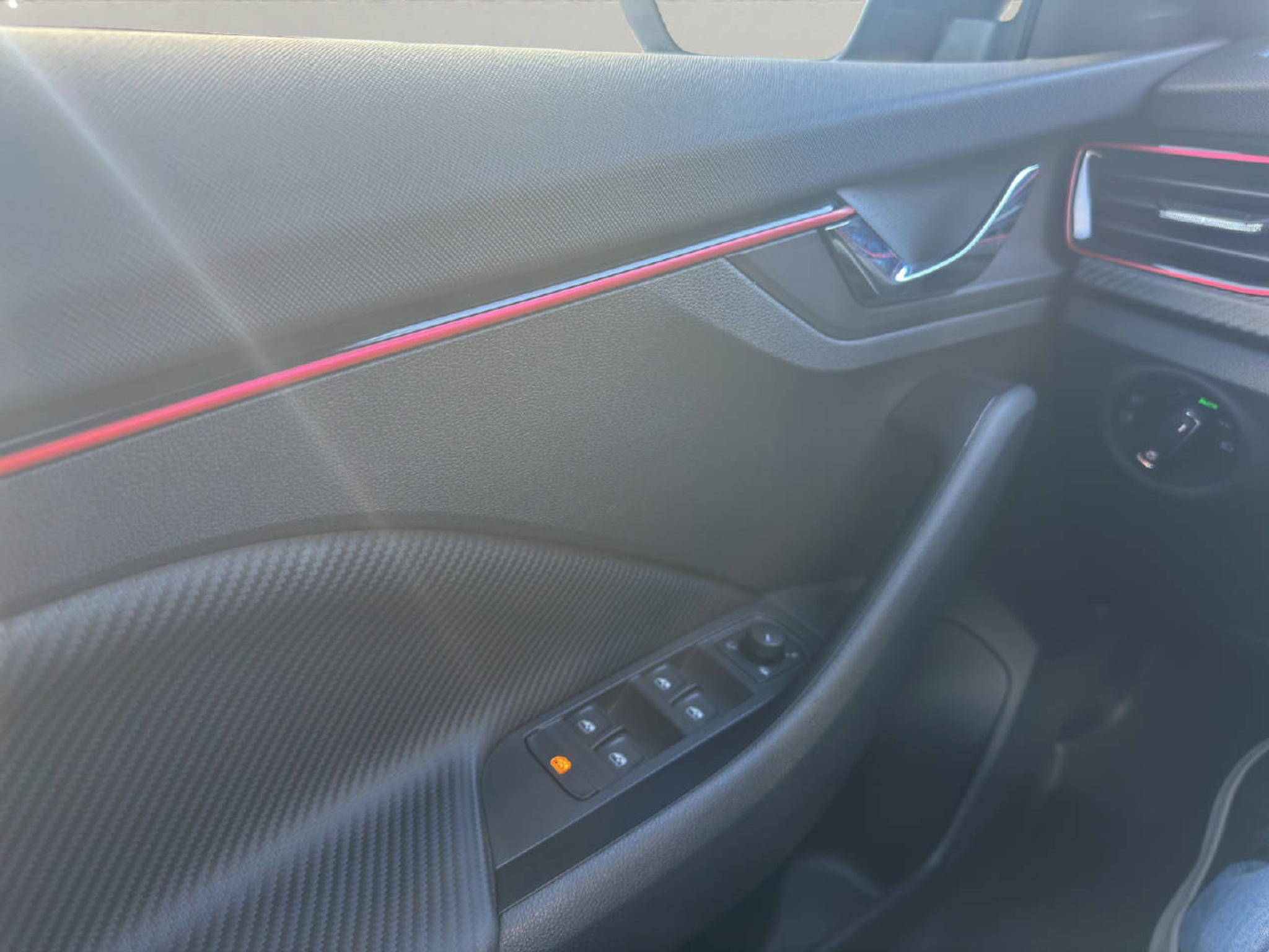 listing desktop thumbnail image 9