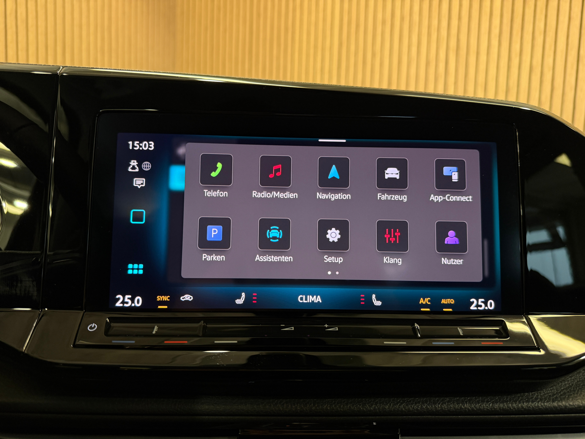 listing desktop thumbnail image 16