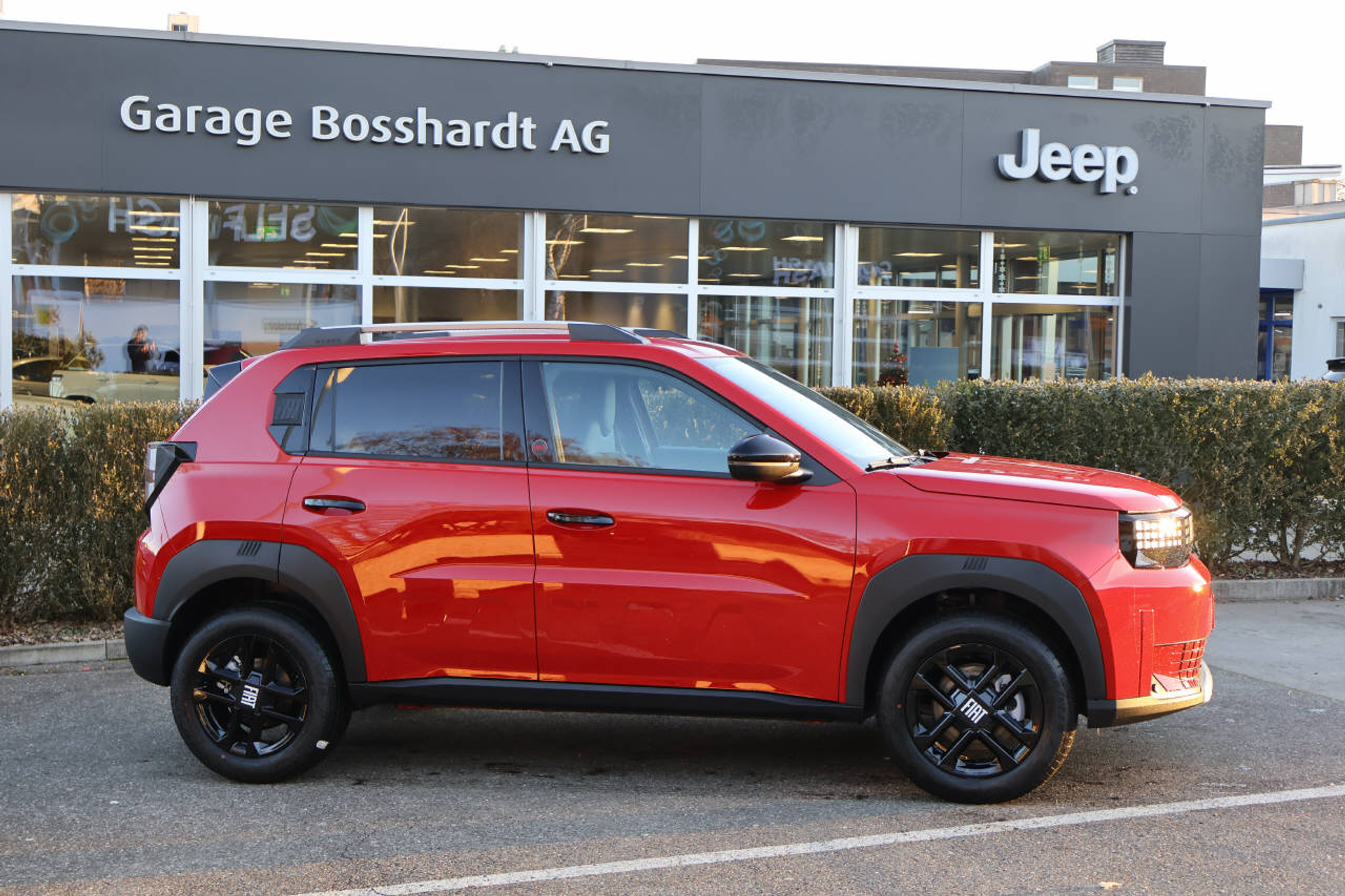 listing desktop thumbnail image 1