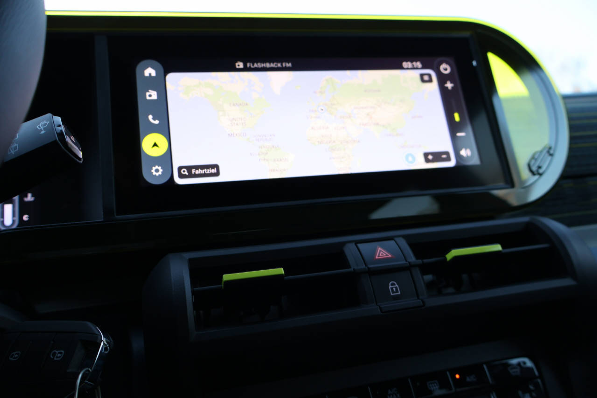 listing desktop thumbnail image 12