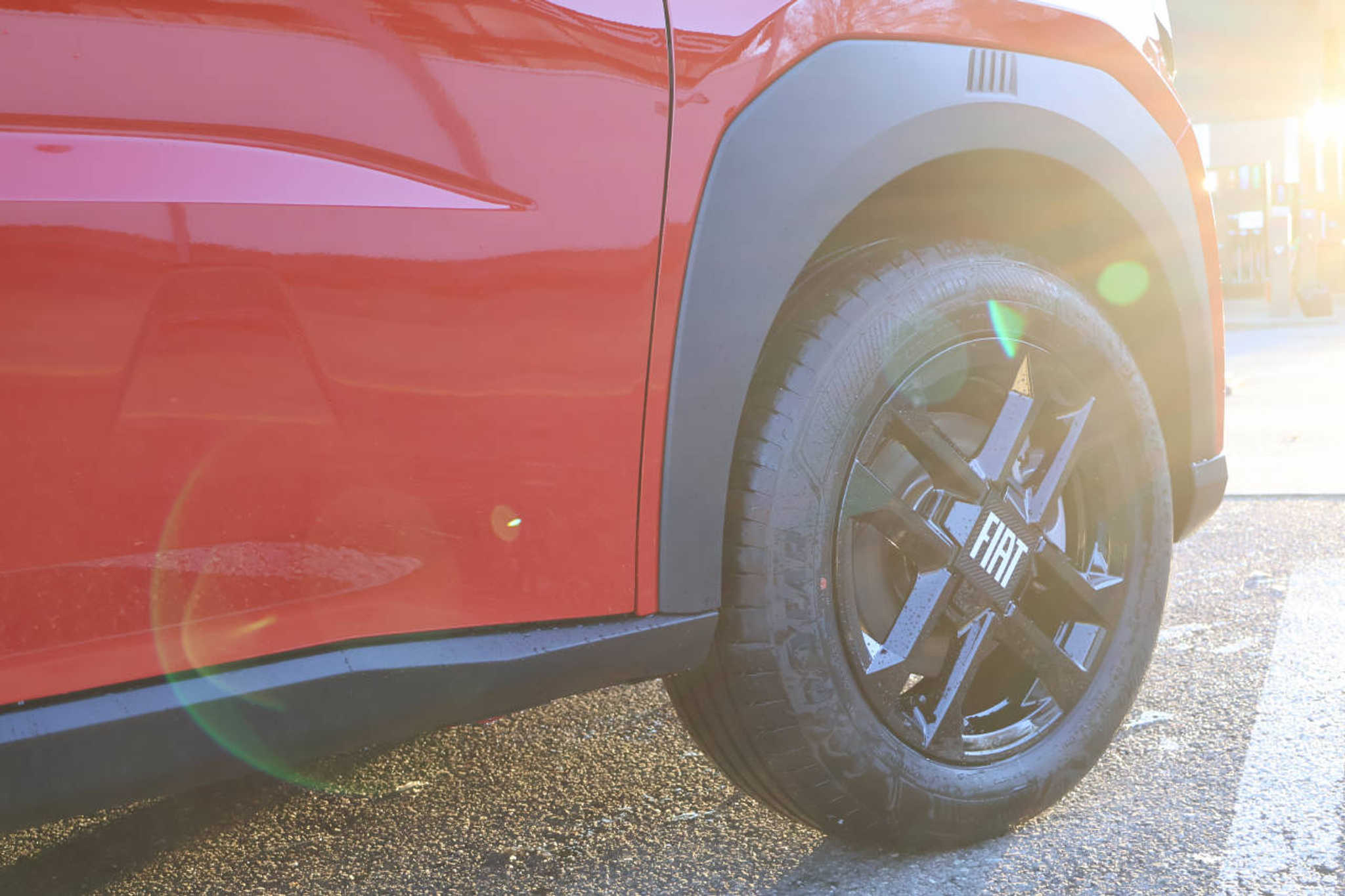 listing desktop thumbnail image 8