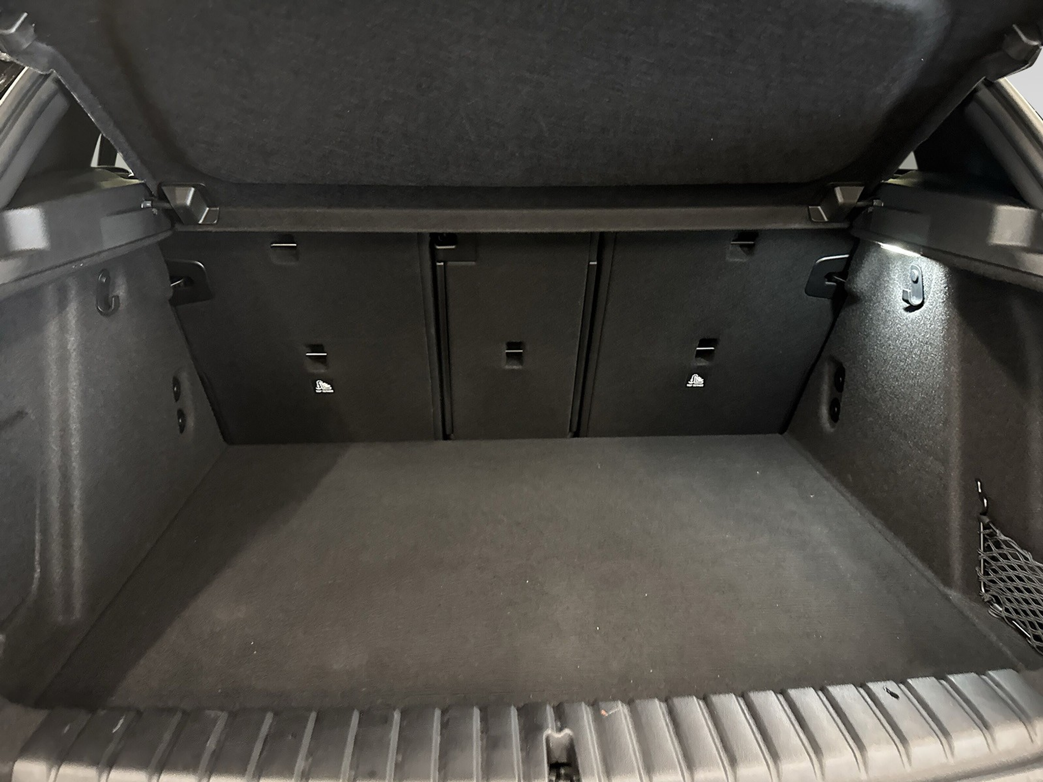 listing desktop thumbnail image 7