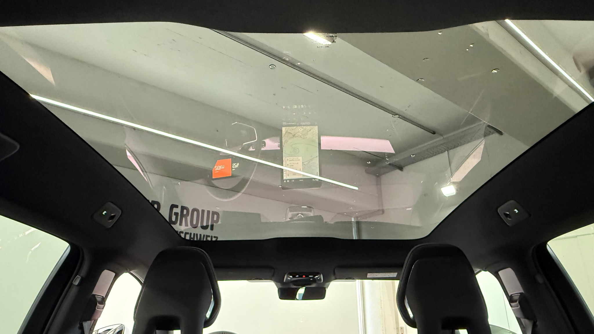 listing desktop thumbnail image 9