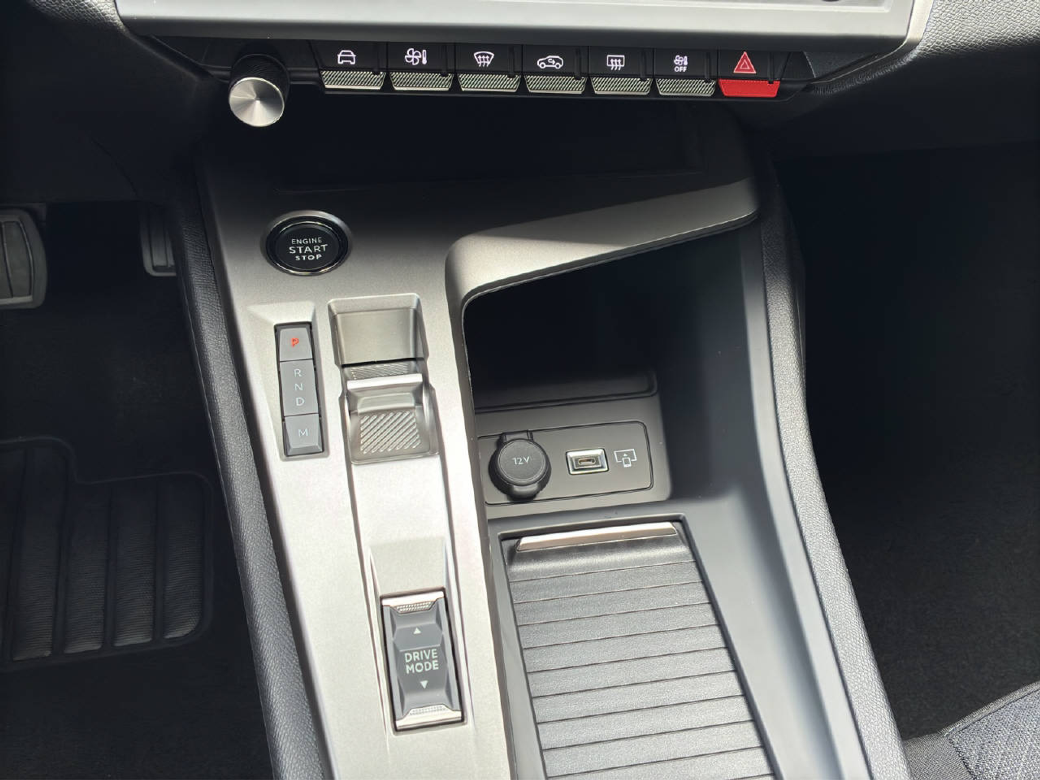 listing desktop thumbnail image 13