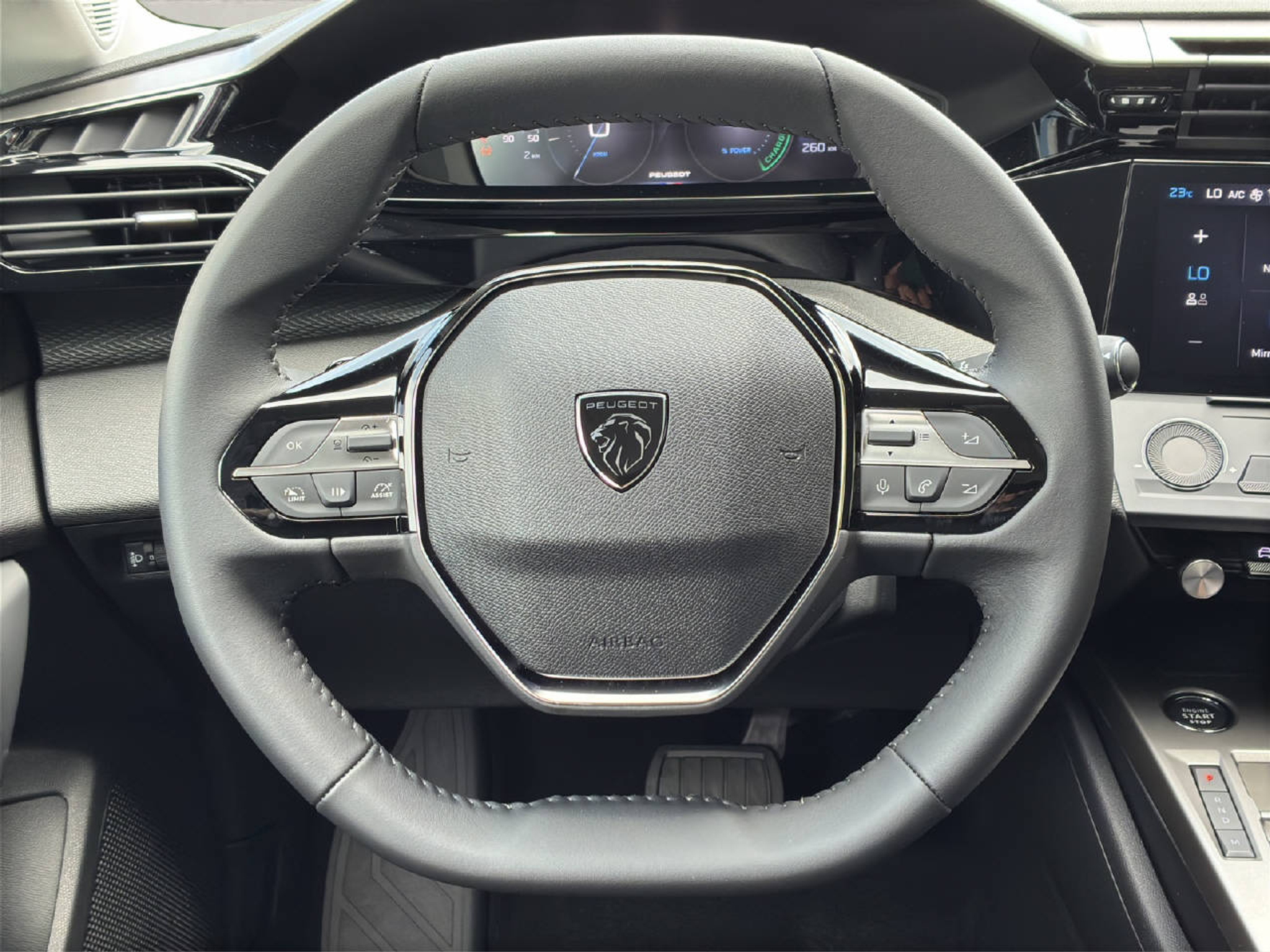 listing desktop thumbnail image 4