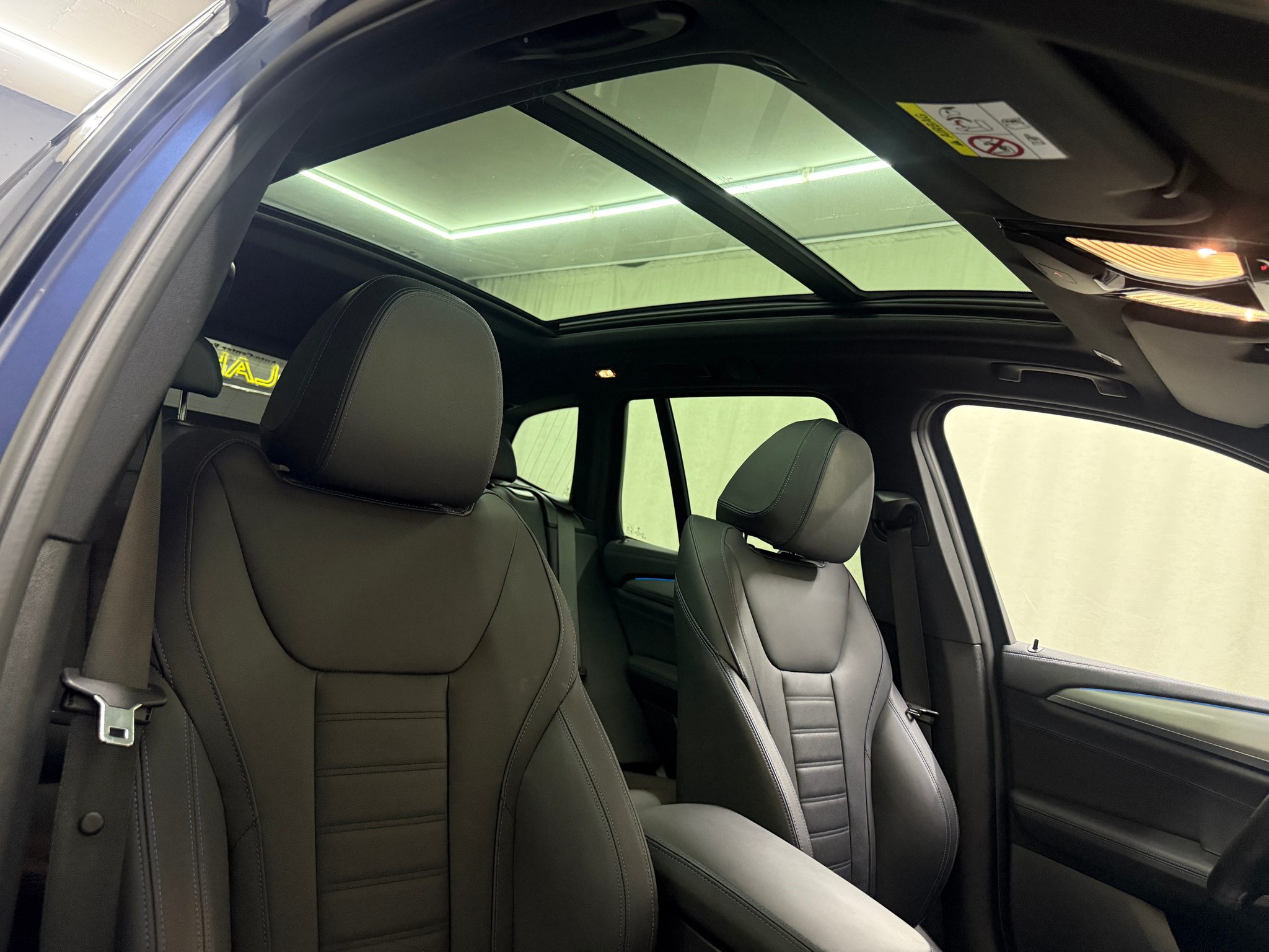 listing desktop thumbnail image 15