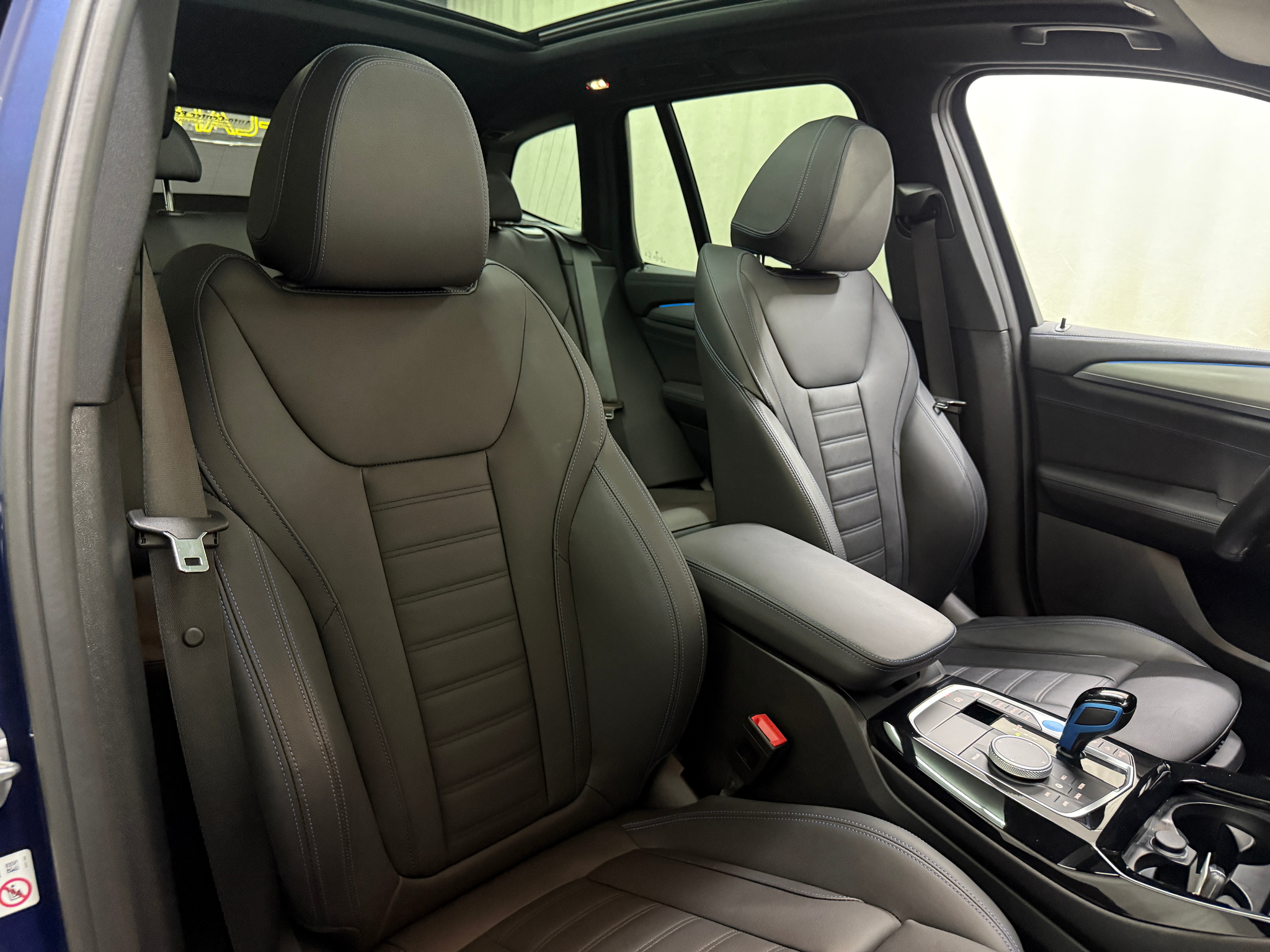 listing desktop thumbnail image 14