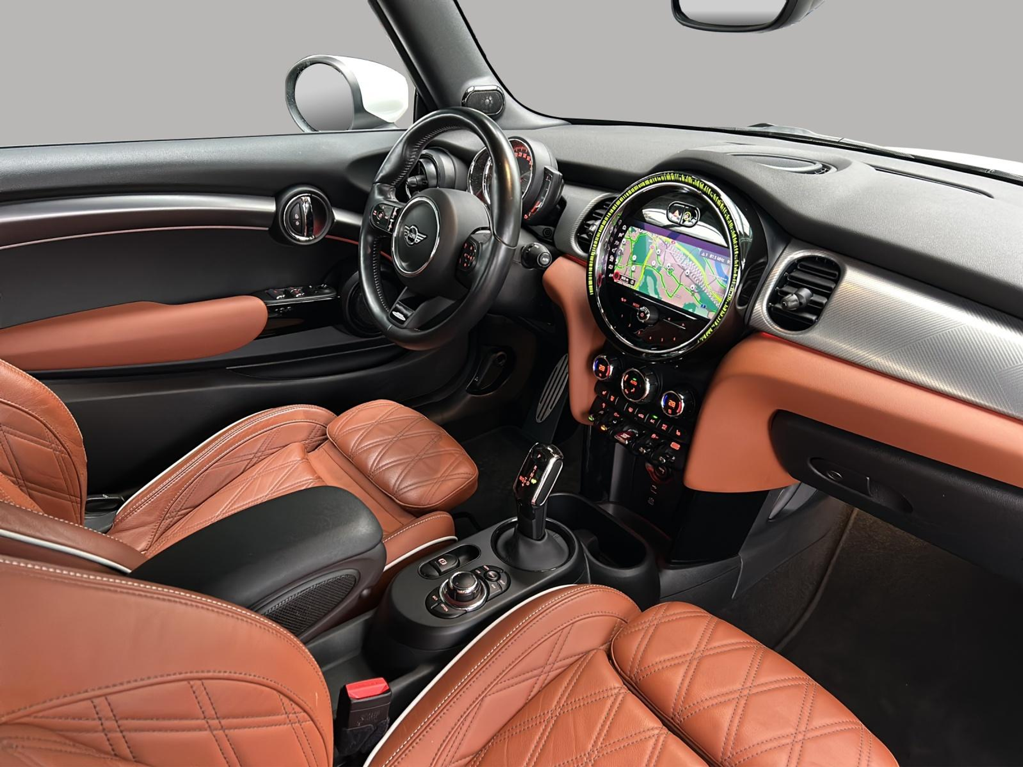 listing desktop thumbnail image 6