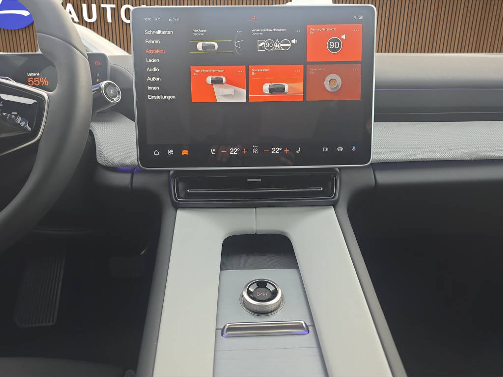 listing desktop thumbnail image 14