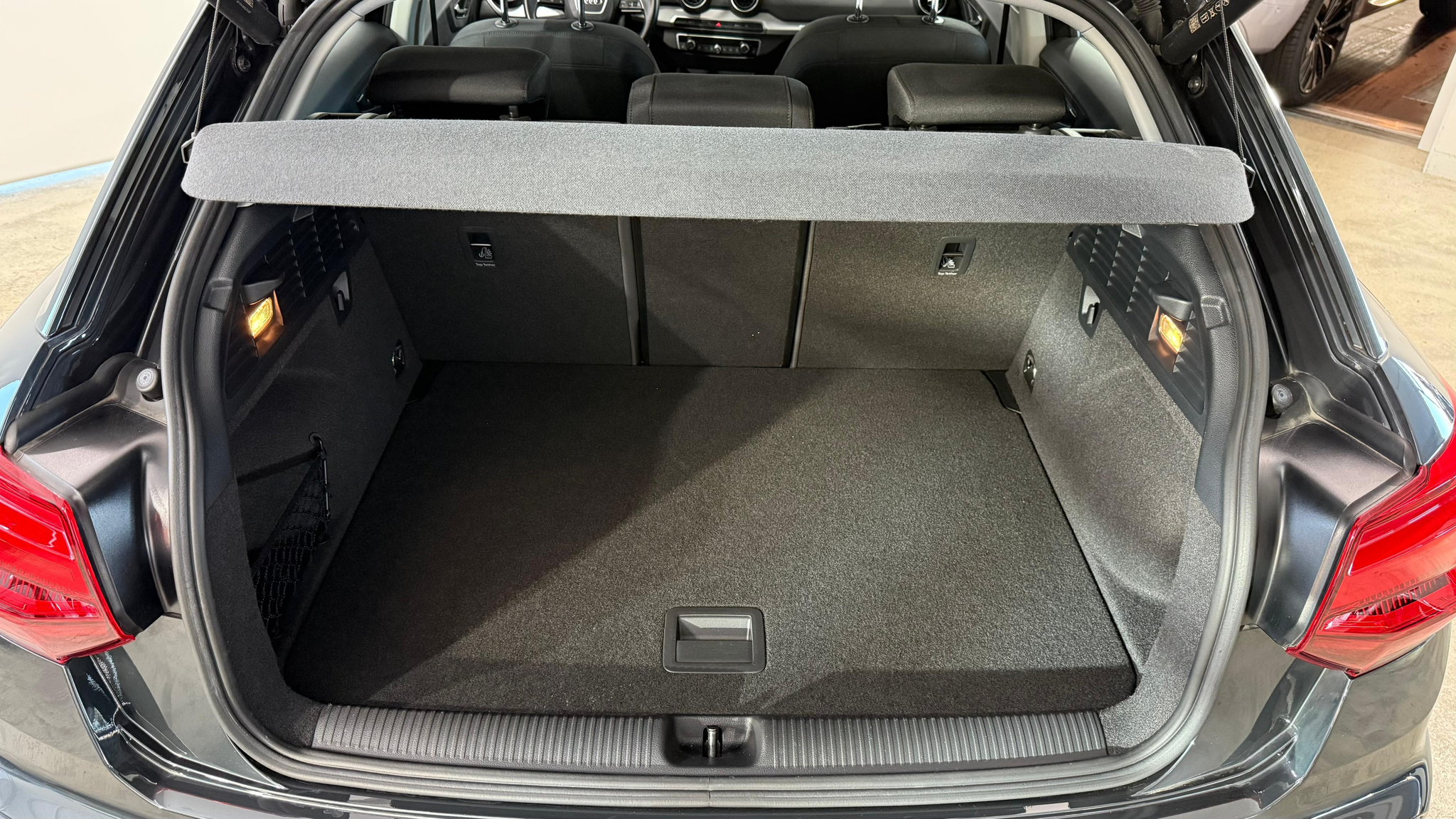 listing desktop thumbnail image 6