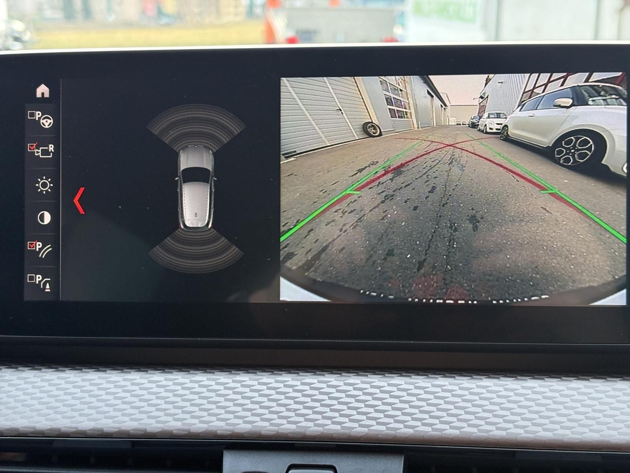 listing desktop thumbnail image 20