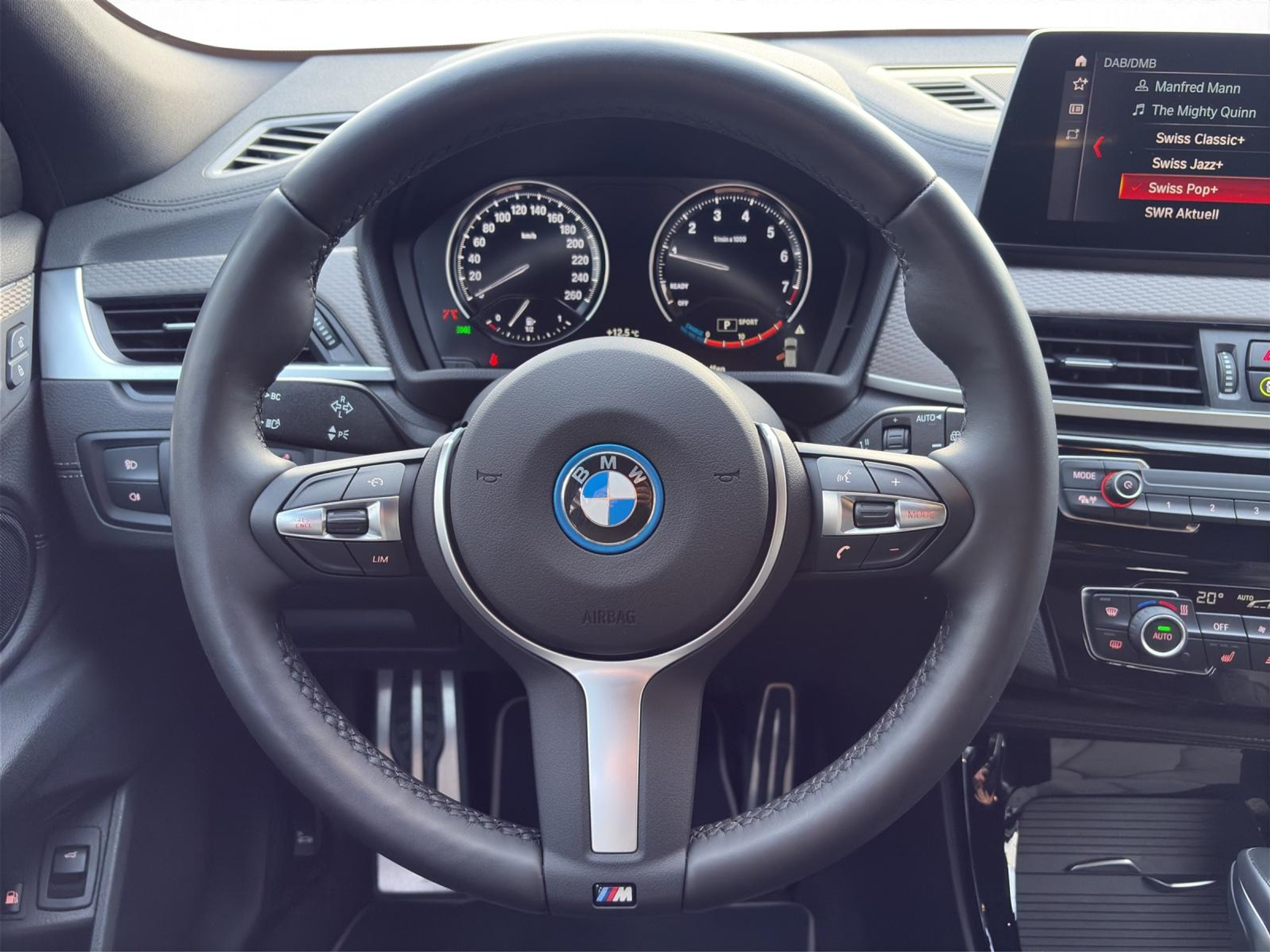 listing desktop thumbnail image 10