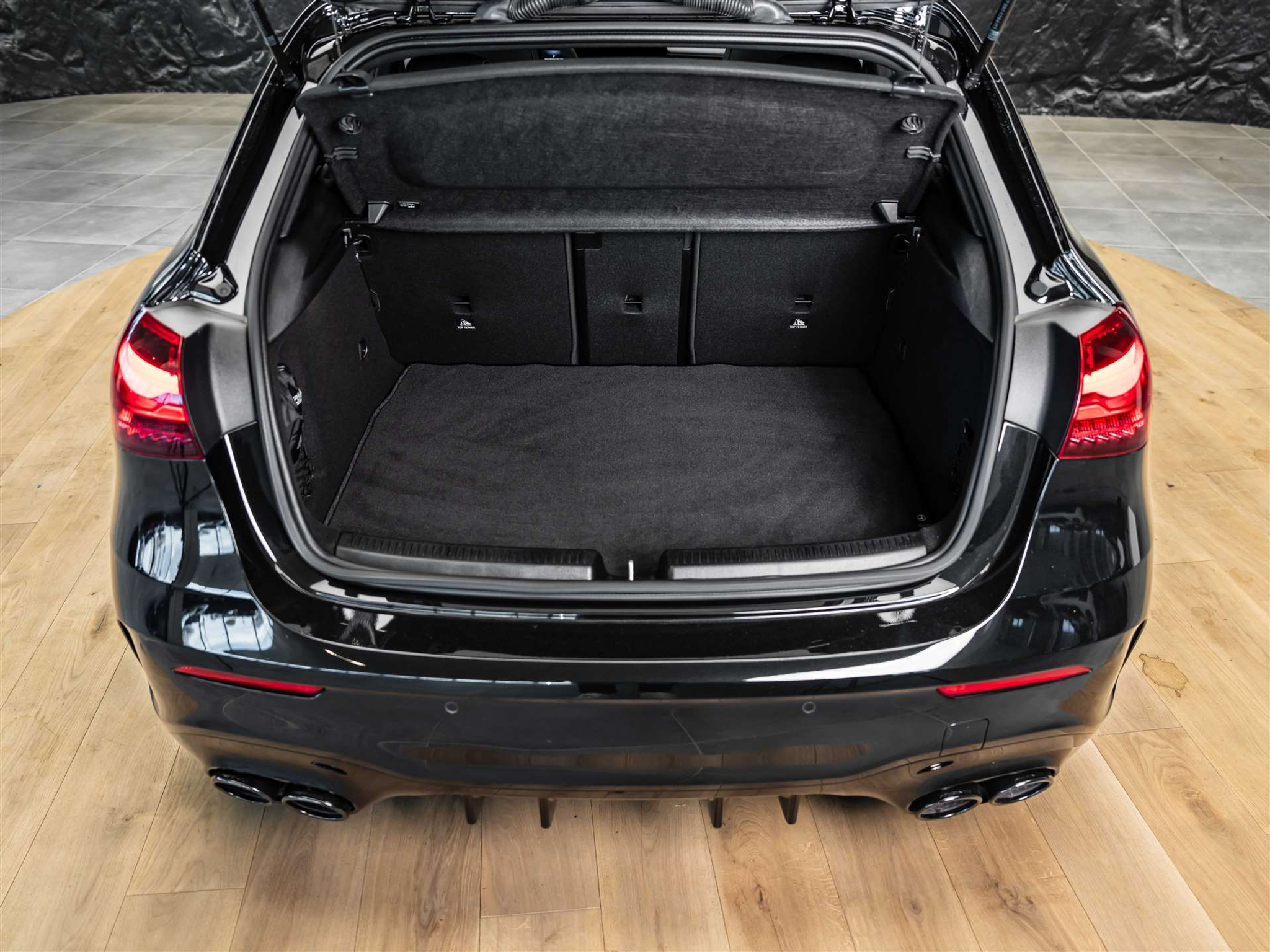 listing desktop thumbnail image 54