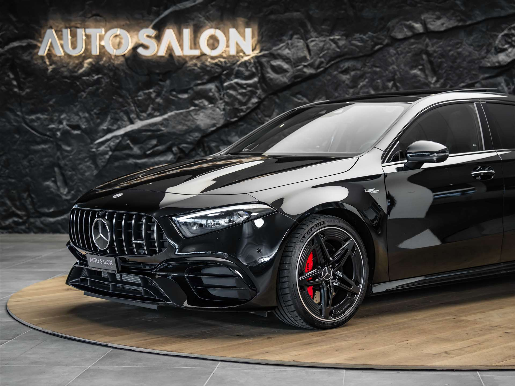 listing desktop thumbnail image 18