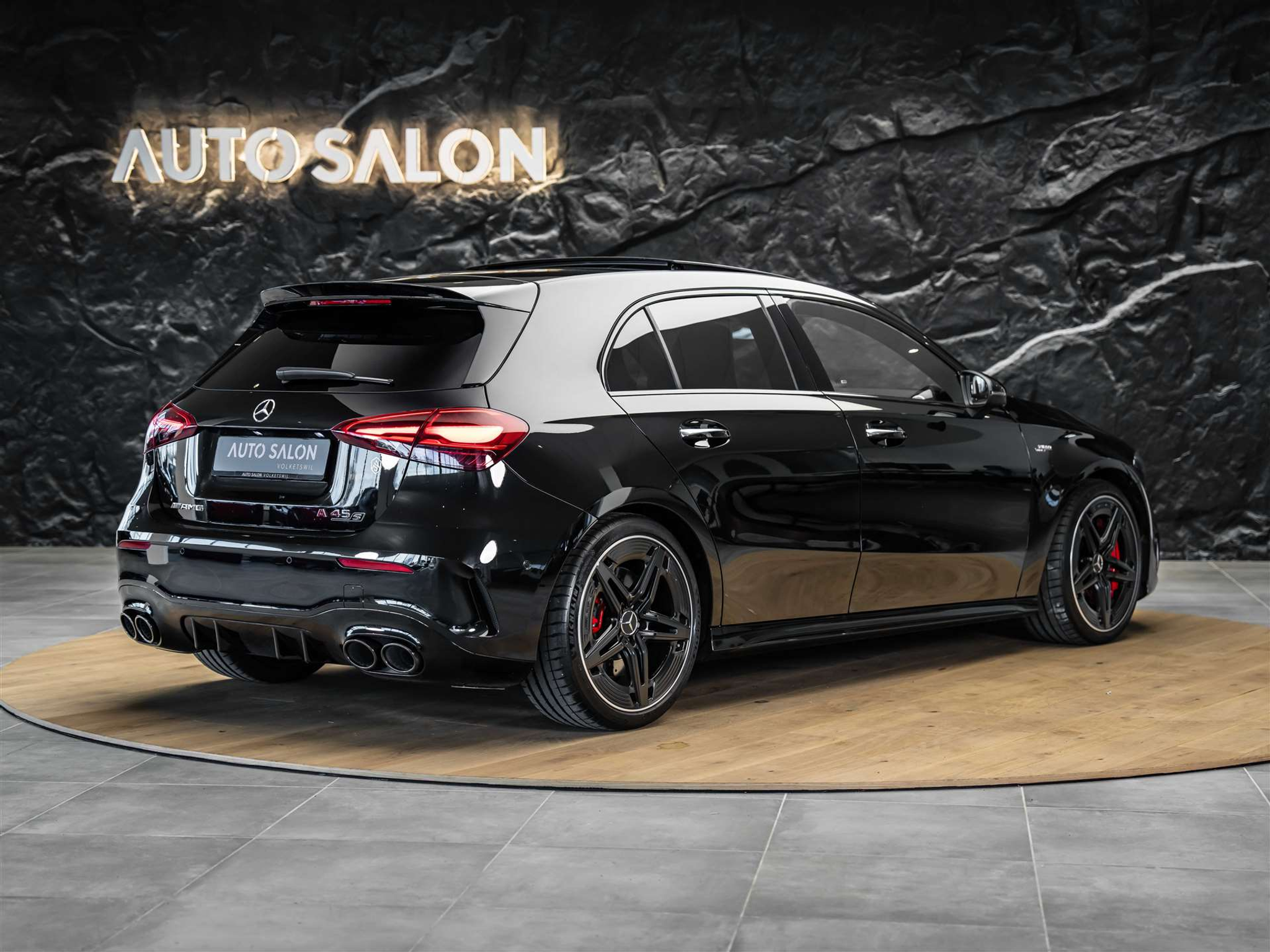 listing desktop thumbnail image 5