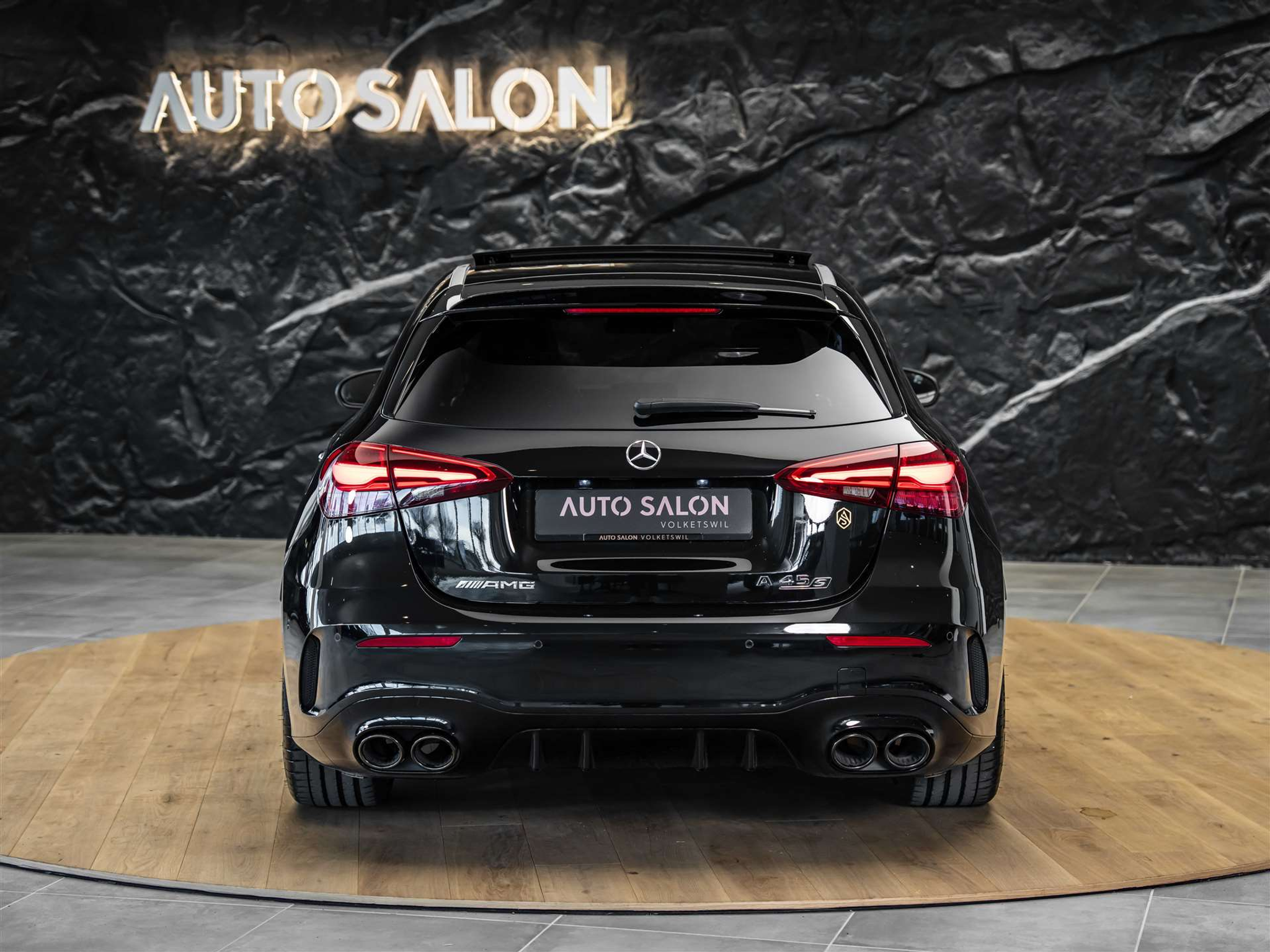 listing desktop thumbnail image 4