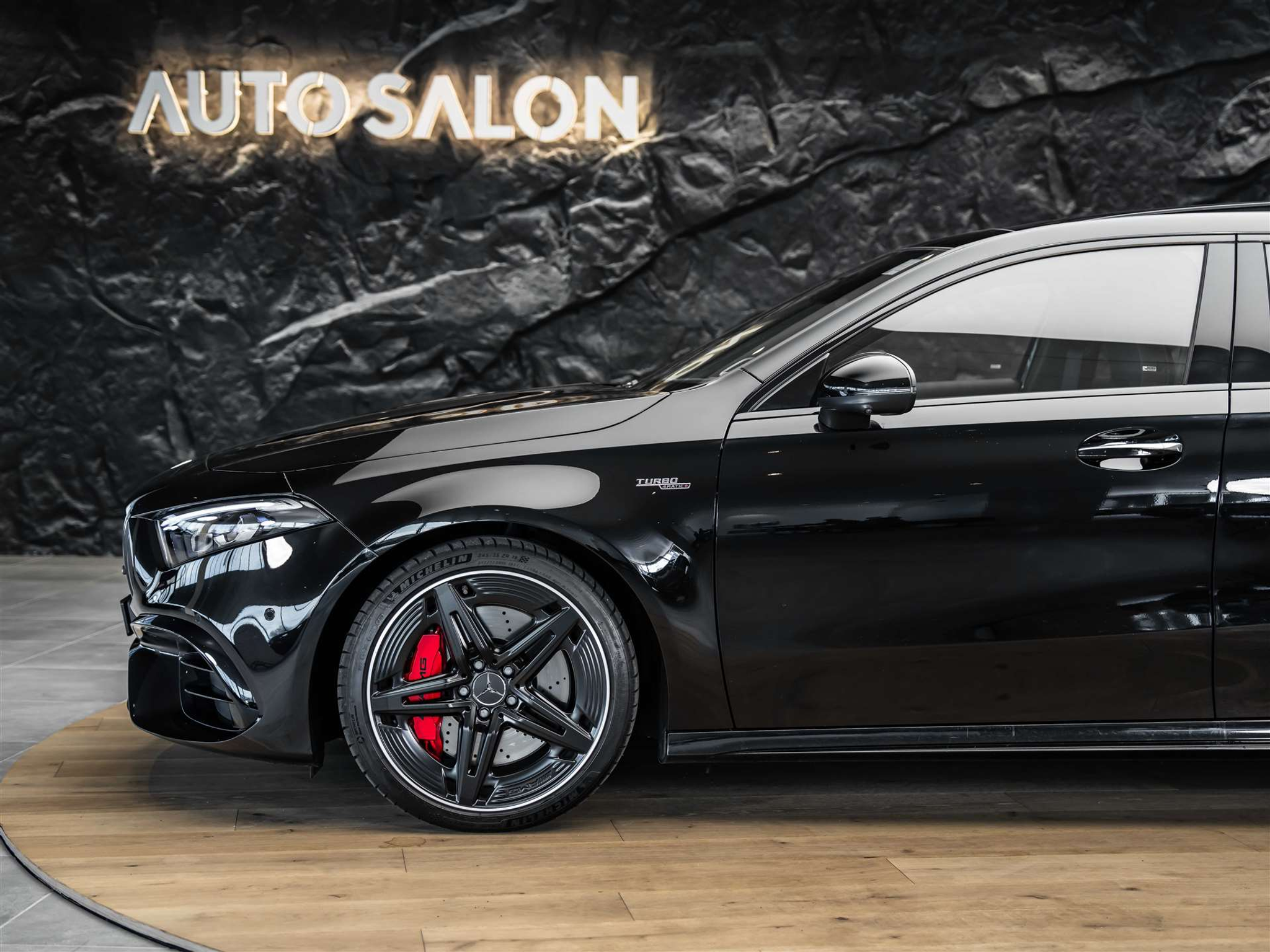 listing desktop thumbnail image 20