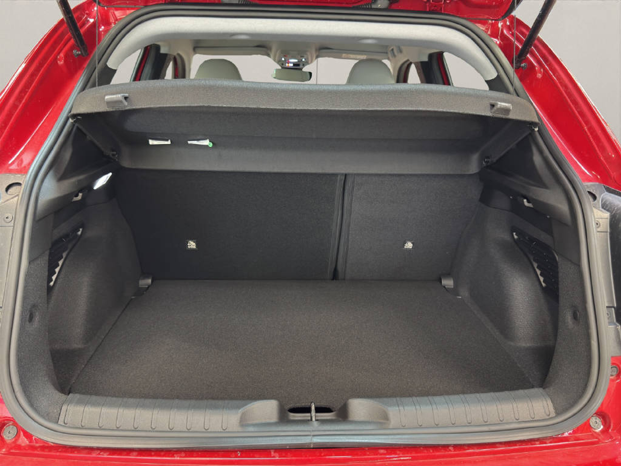 listing desktop thumbnail image 9