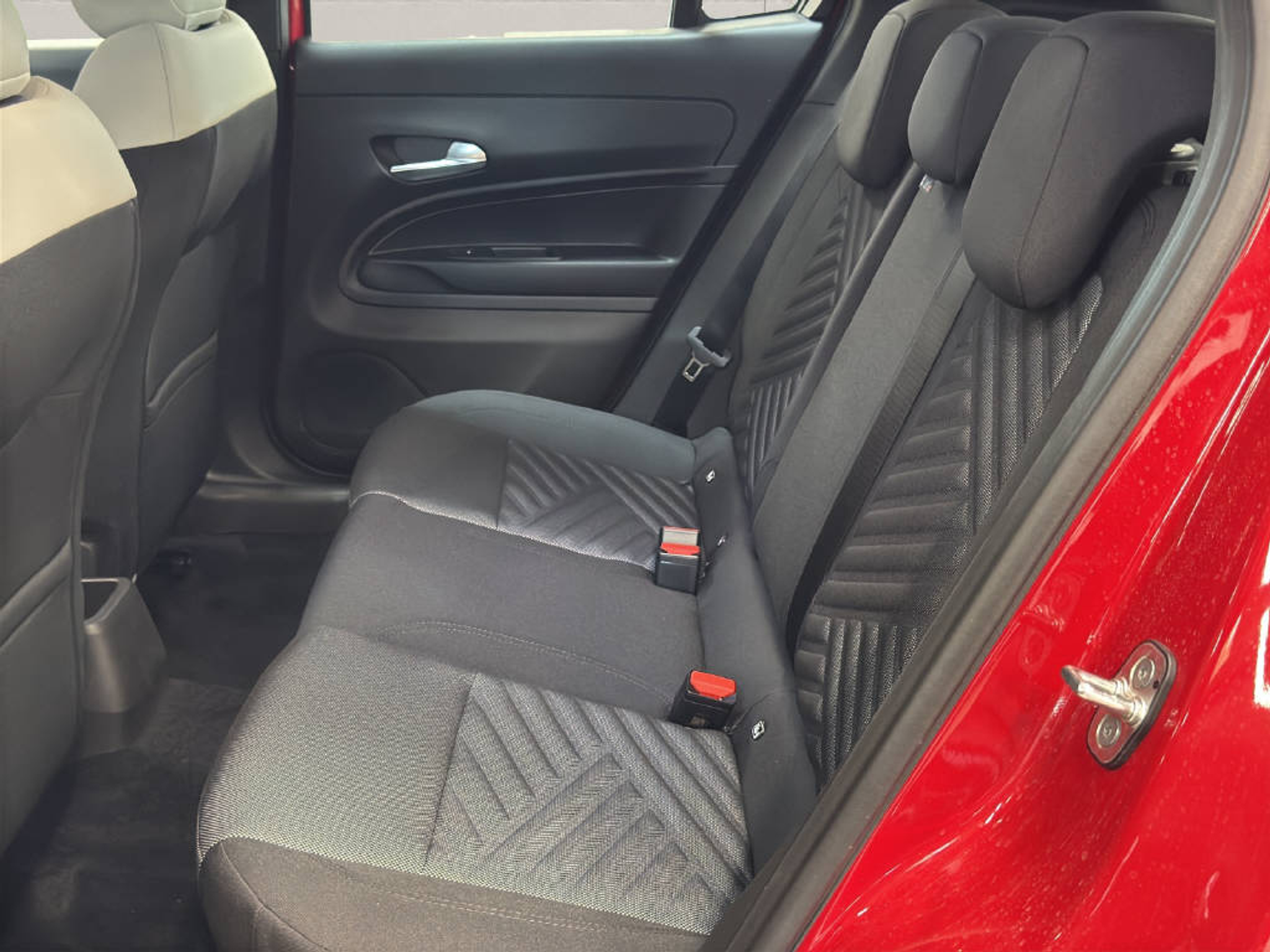 listing desktop thumbnail image 13