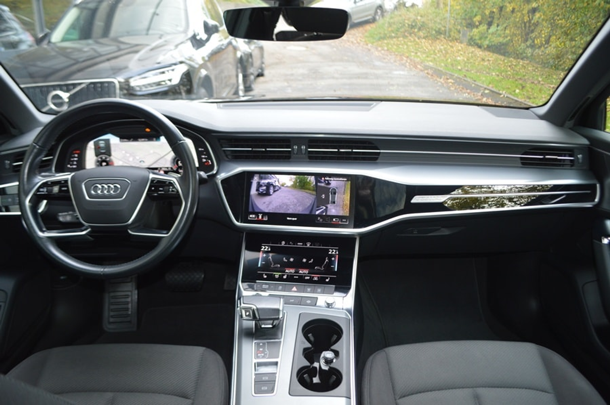 listing desktop thumbnail image 9