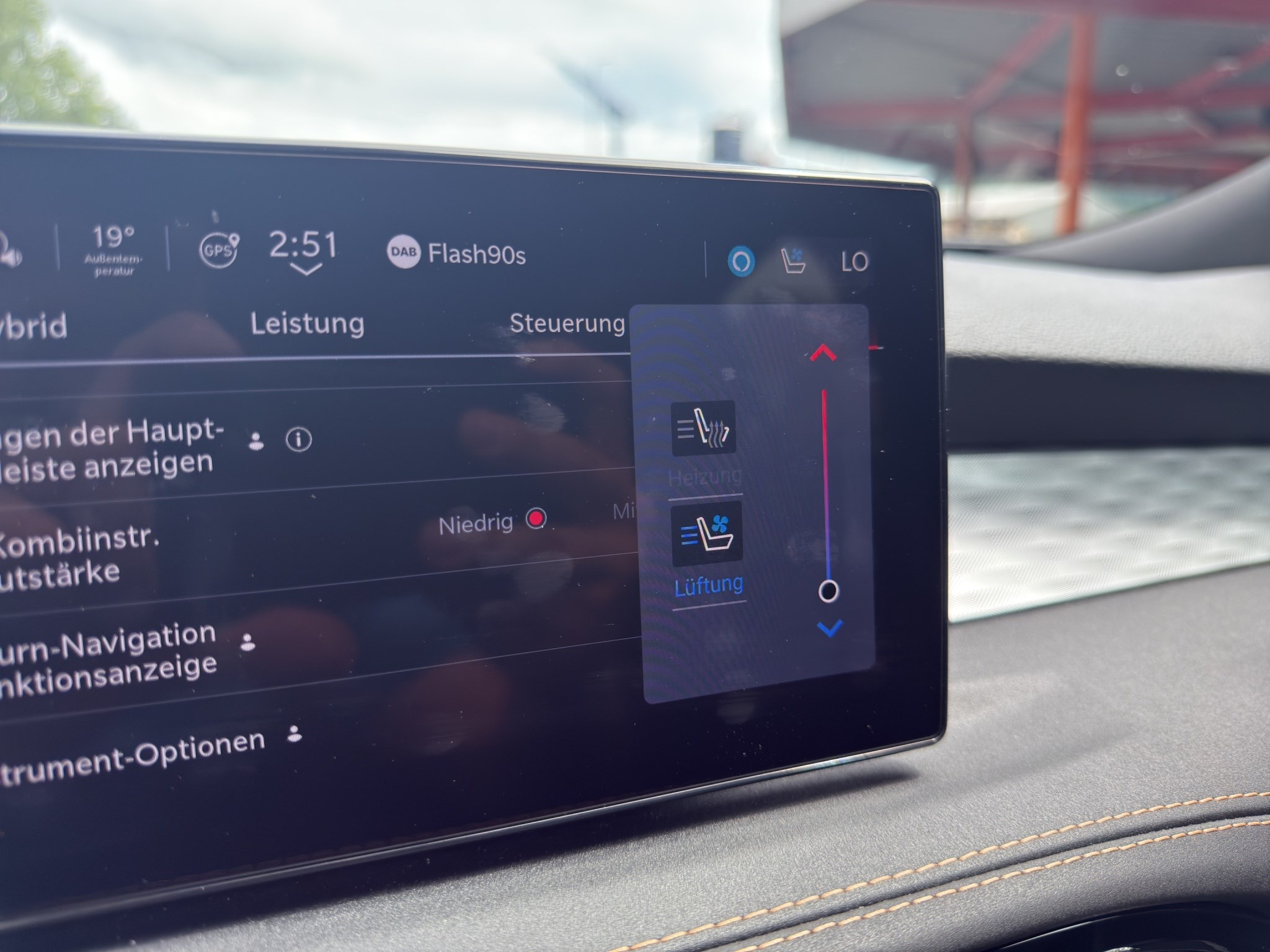 listing desktop thumbnail image 29