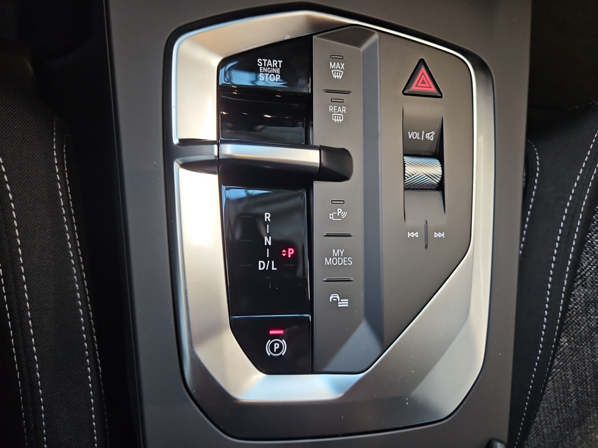 listing desktop thumbnail image 16