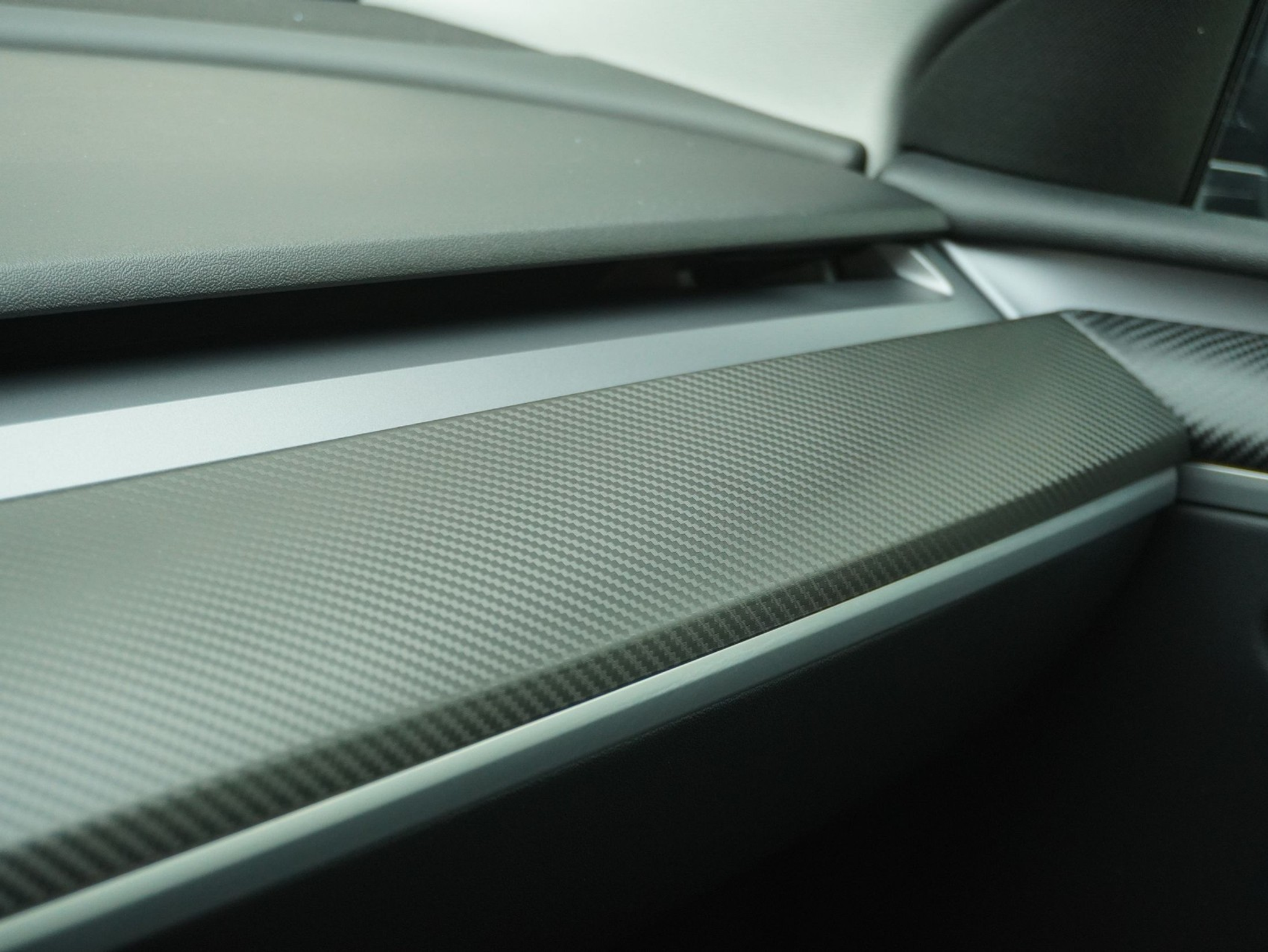 listing desktop thumbnail image 14