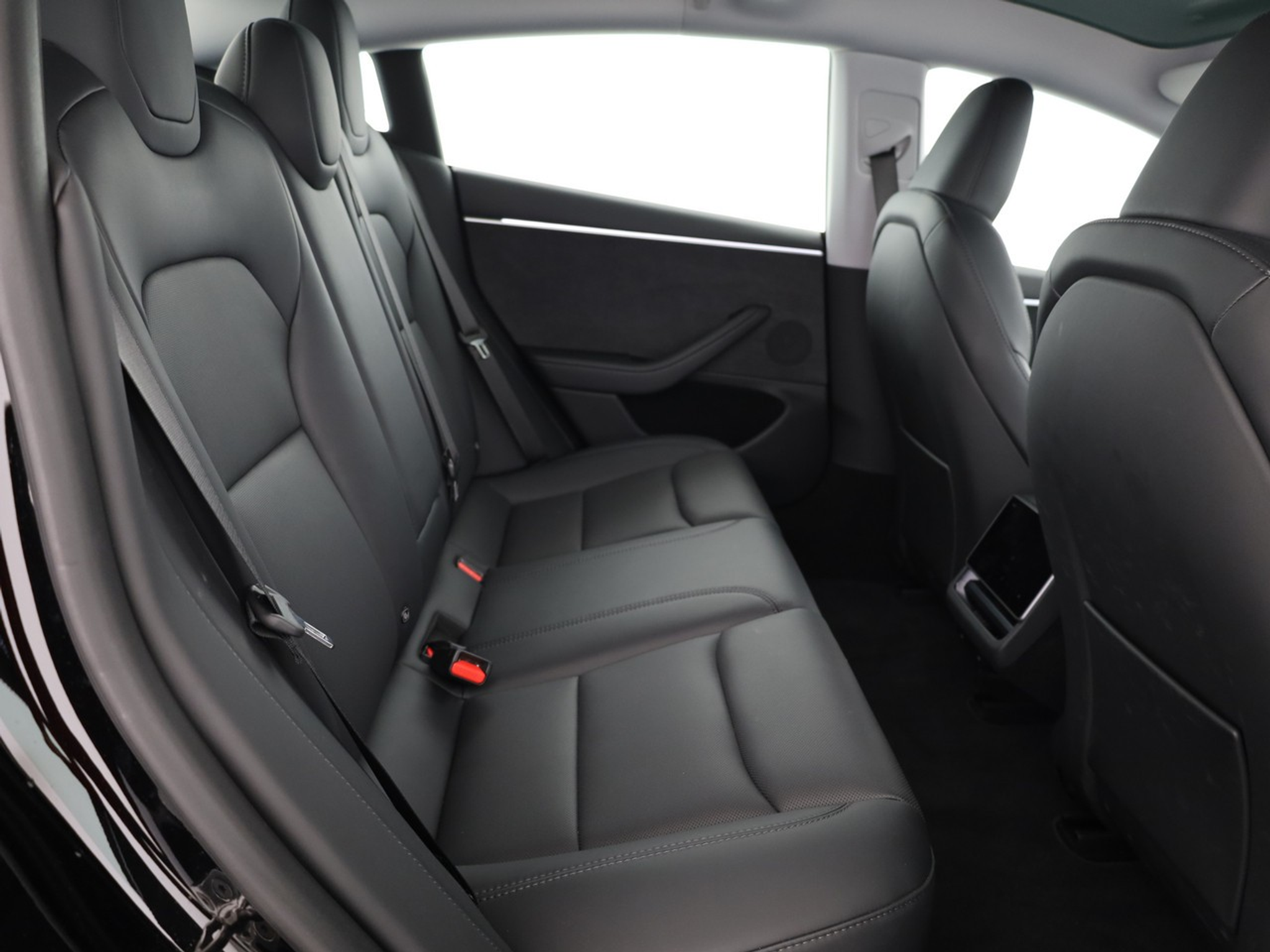 listing desktop thumbnail image 9