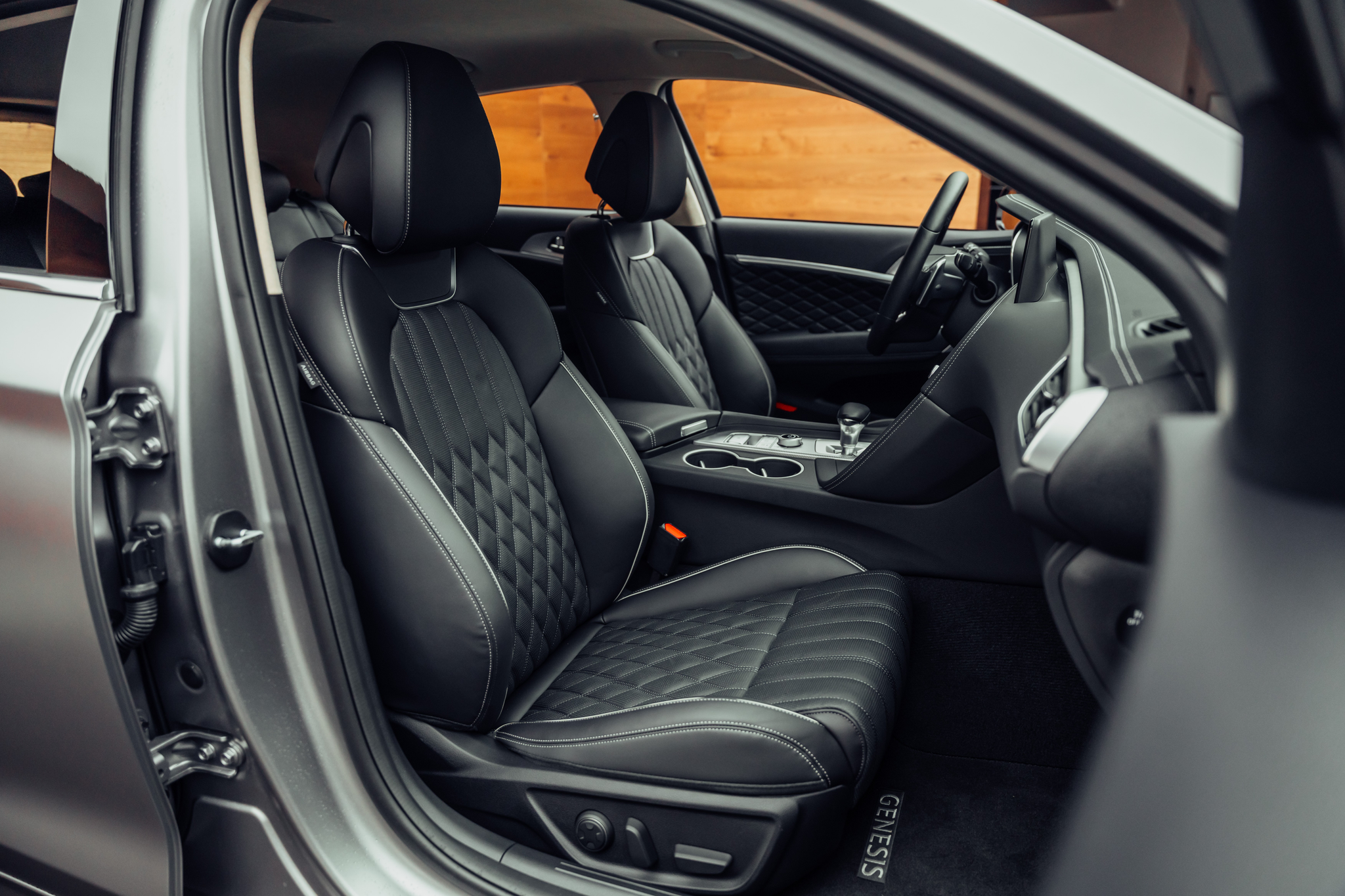 listing desktop thumbnail image 5