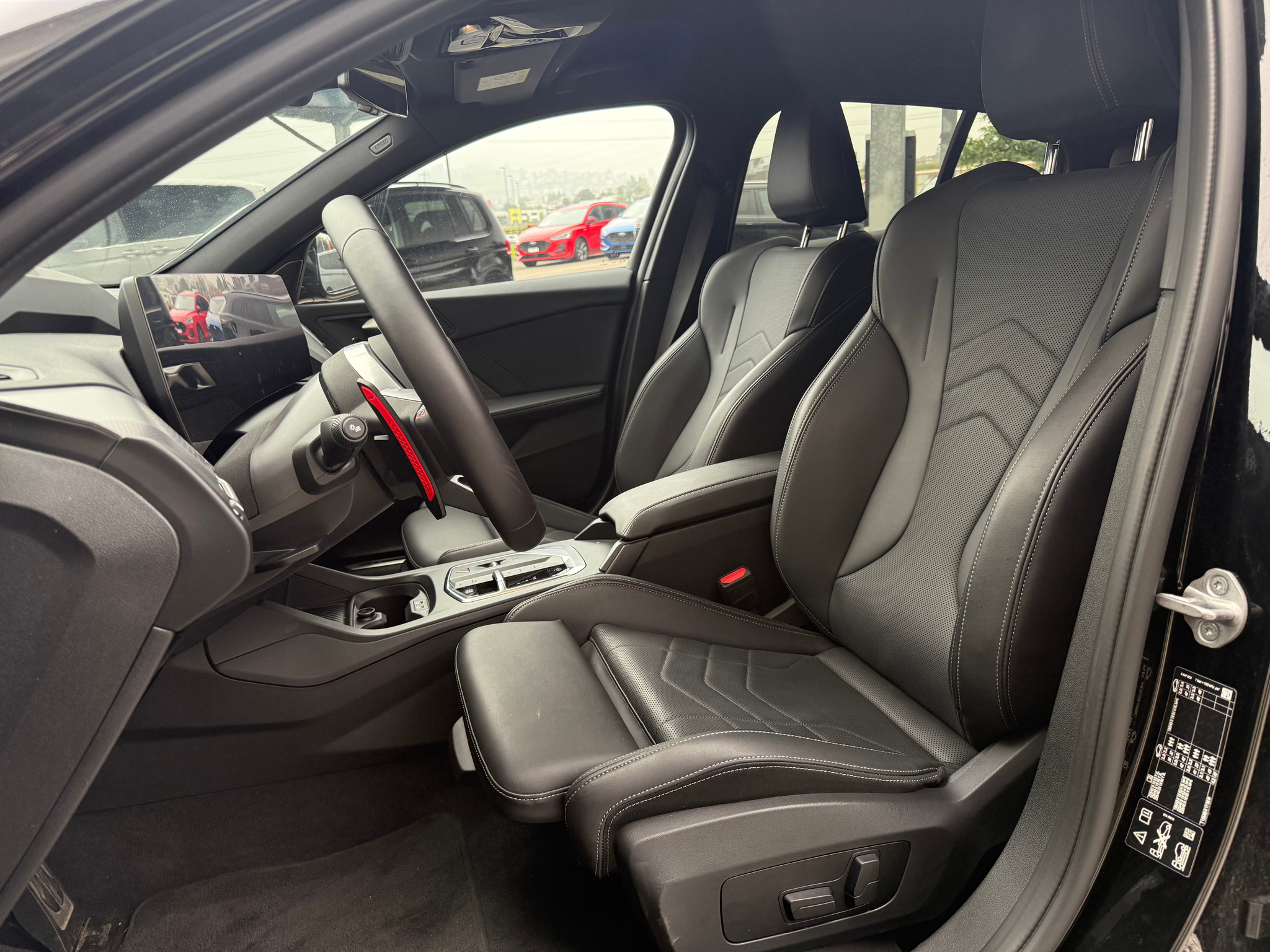 listing desktop thumbnail image 7